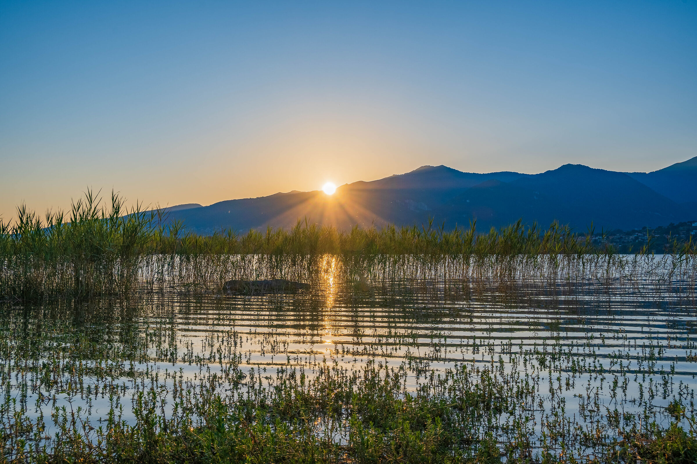 Tramonto al lago di Pusiano