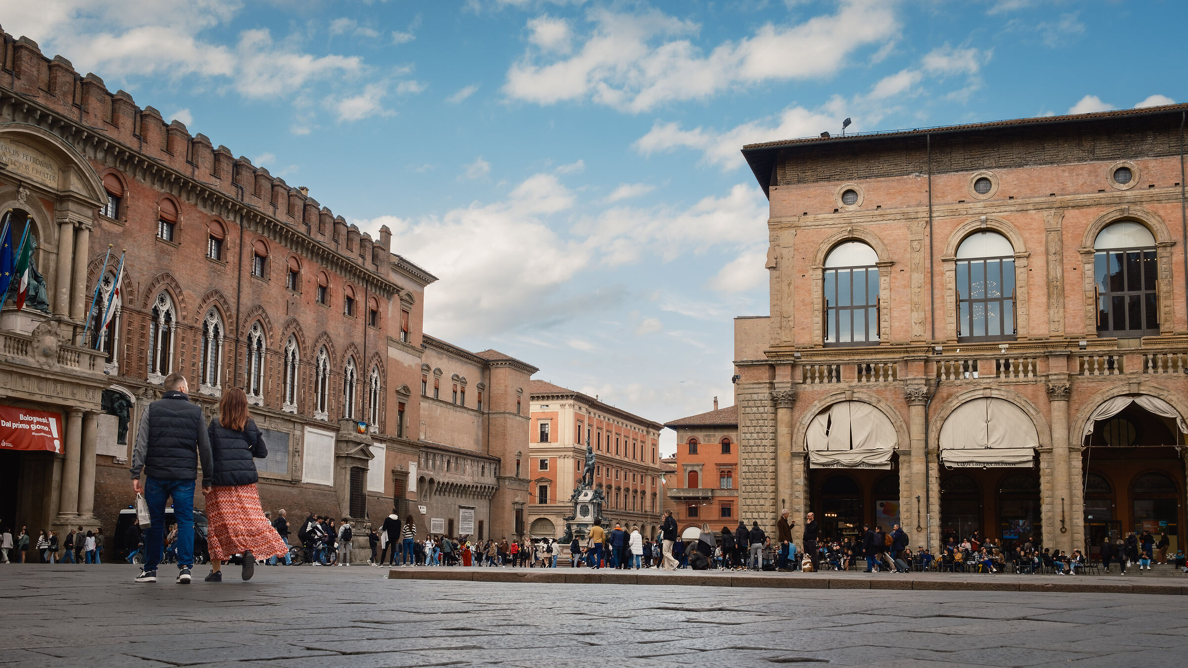 Piazza Grande: how tourists call it