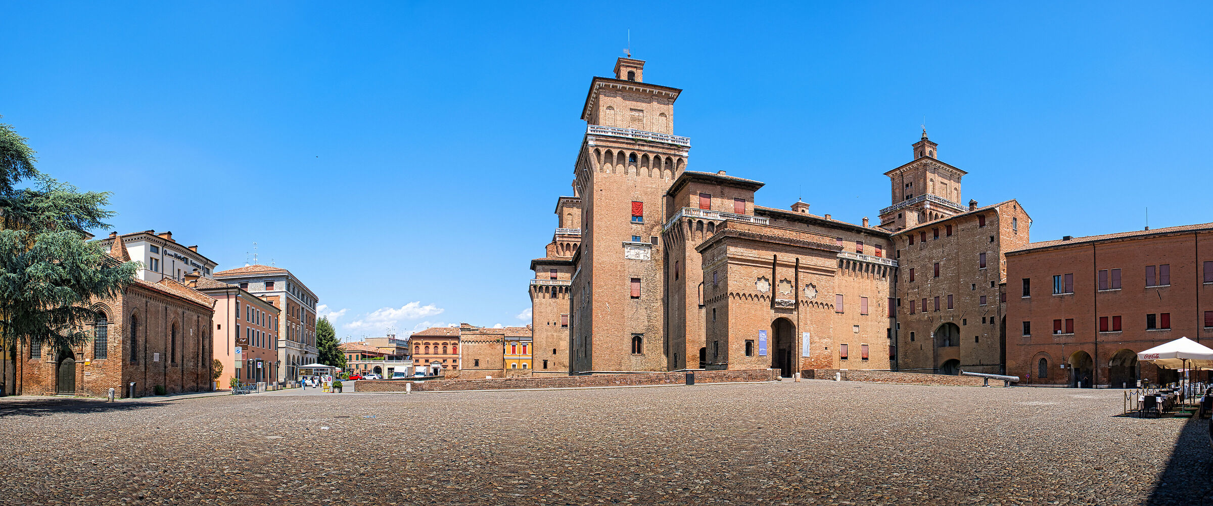 Agosto a Ferrara. Buon Ferragosto a tutti.