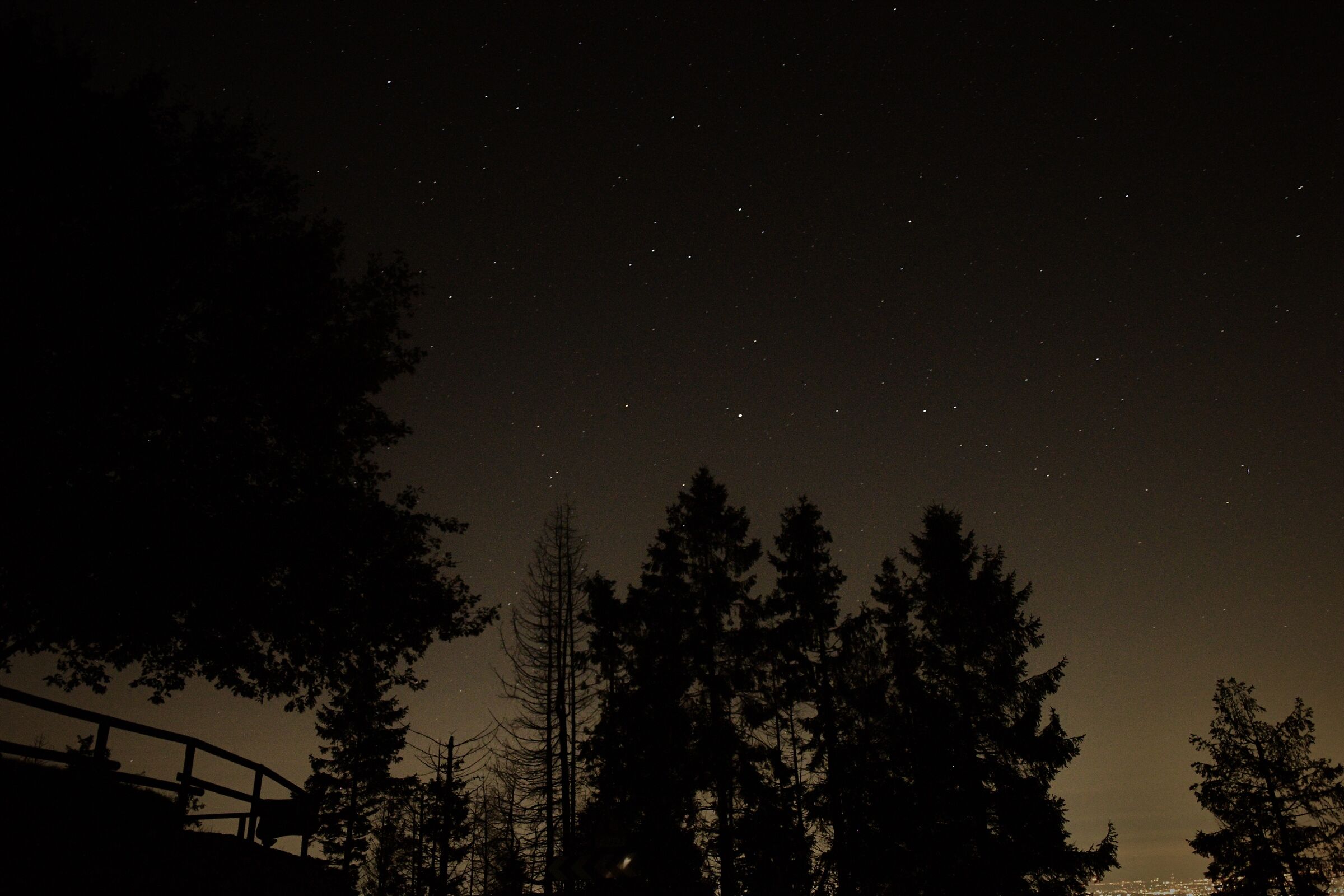 From the Femene refuge to Revine