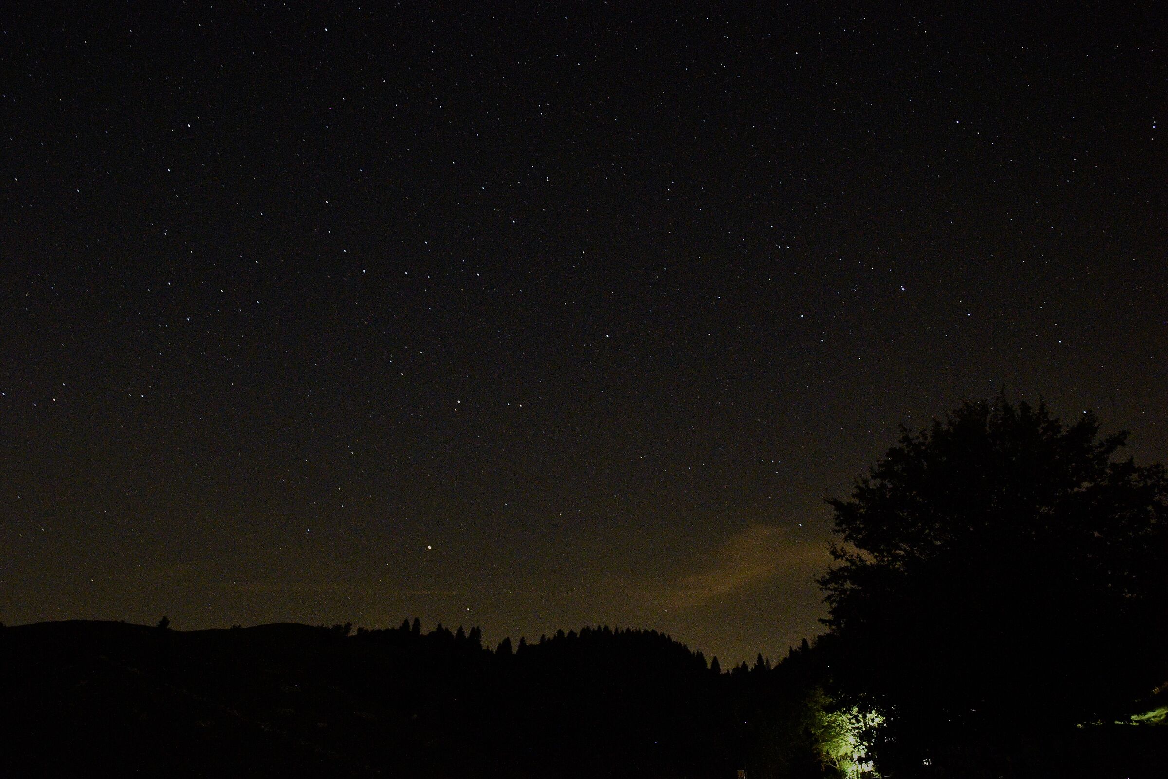 From the Femene refuge to Revine