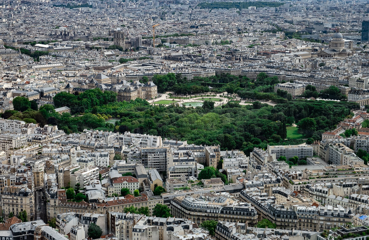 Tour montparnasse gardens luxembourg