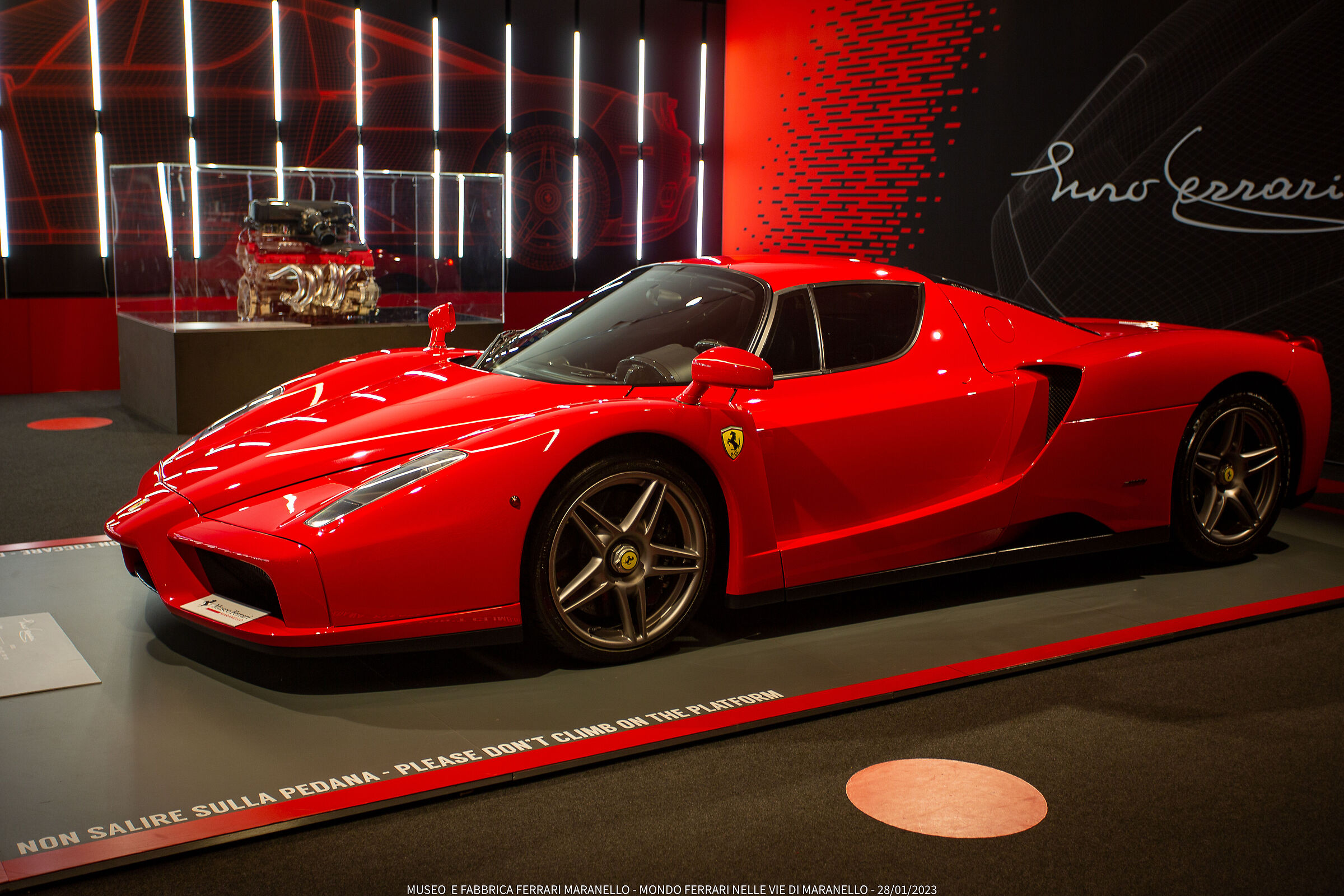 museo  e fabbrica ferrari maranello - mondo ferrari nel