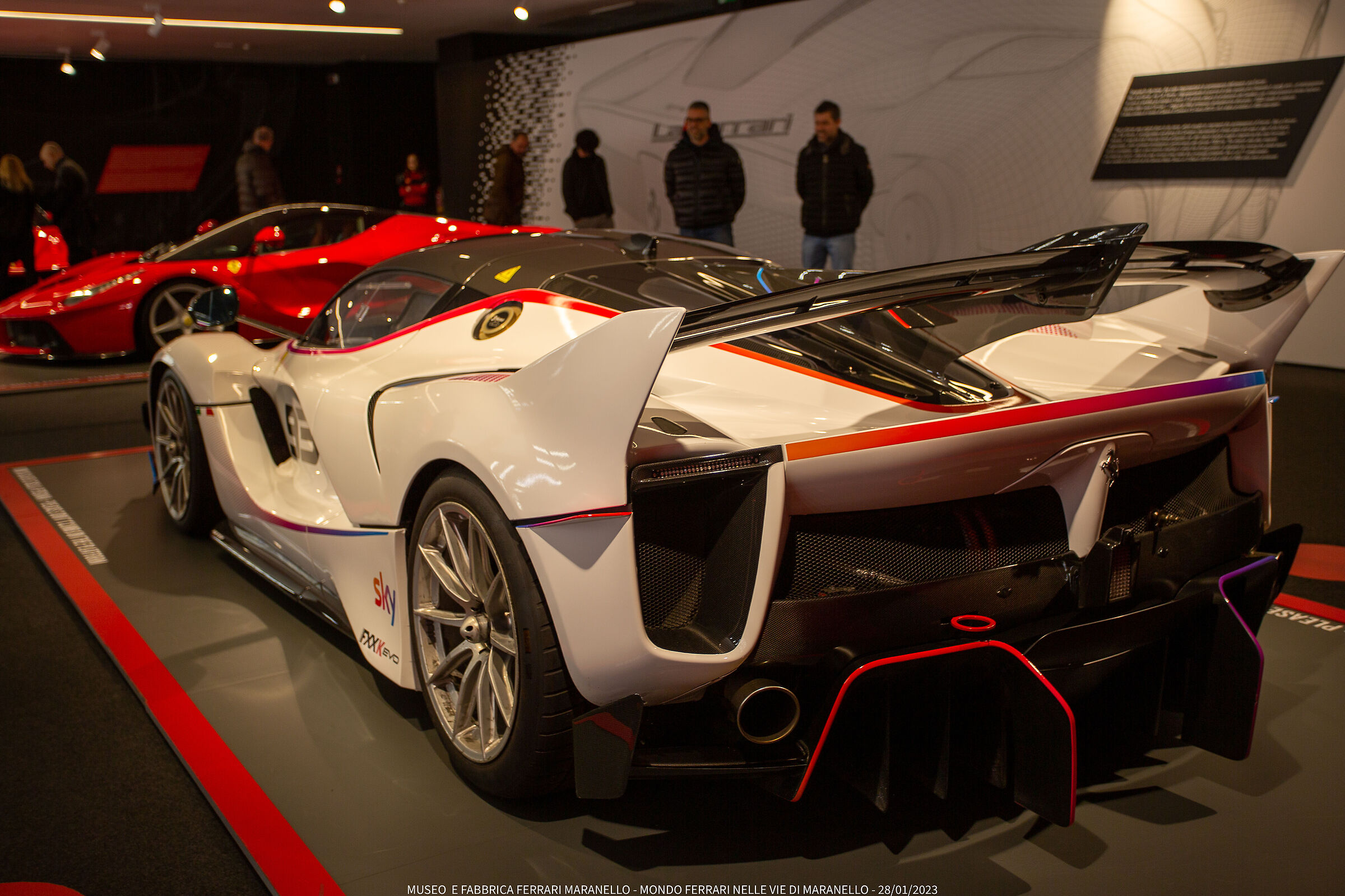museo  e fabbrica ferrari maranello - mondo ferrari nel