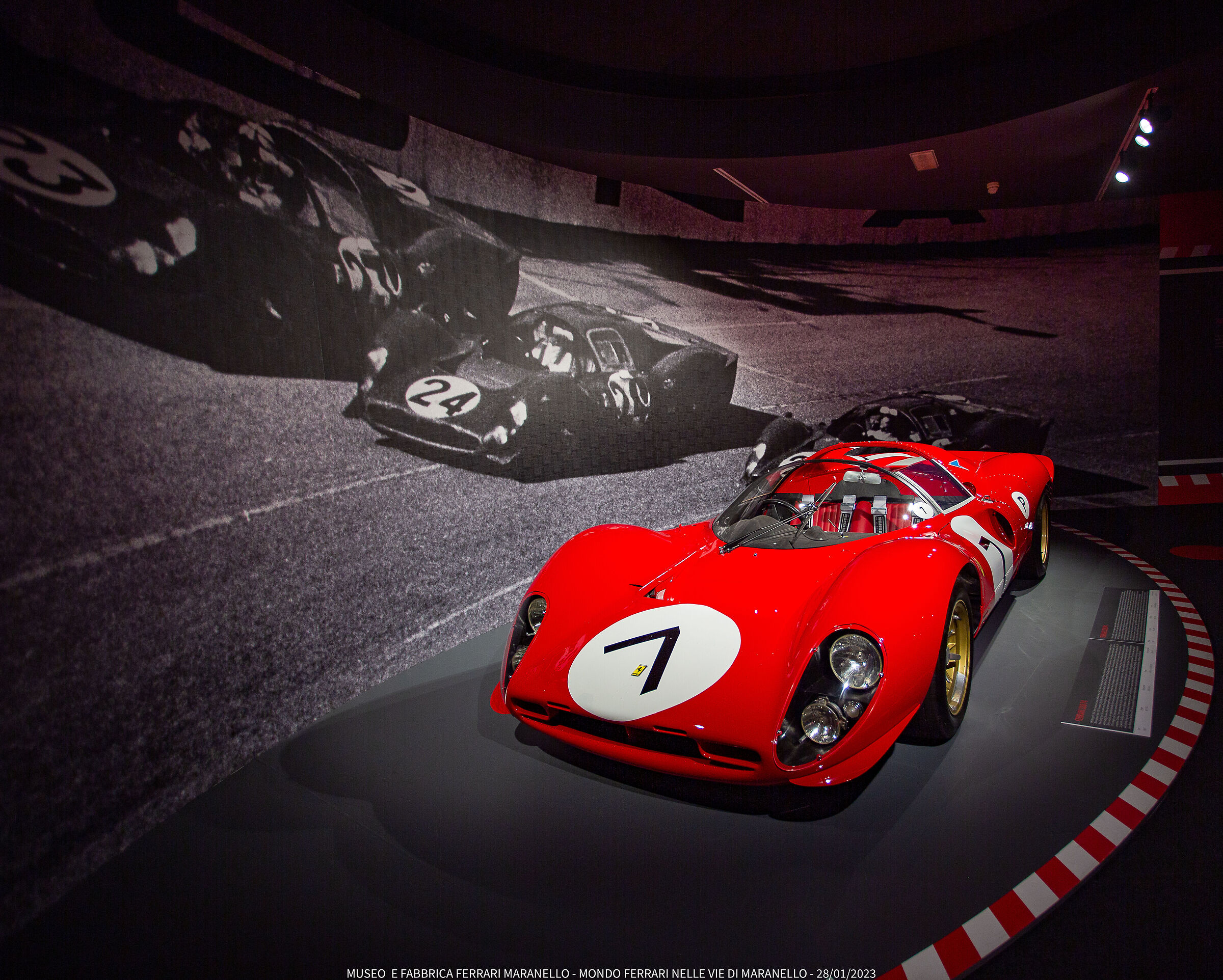 museo  e fabbrica ferrari maranello - mondo ferrari nel