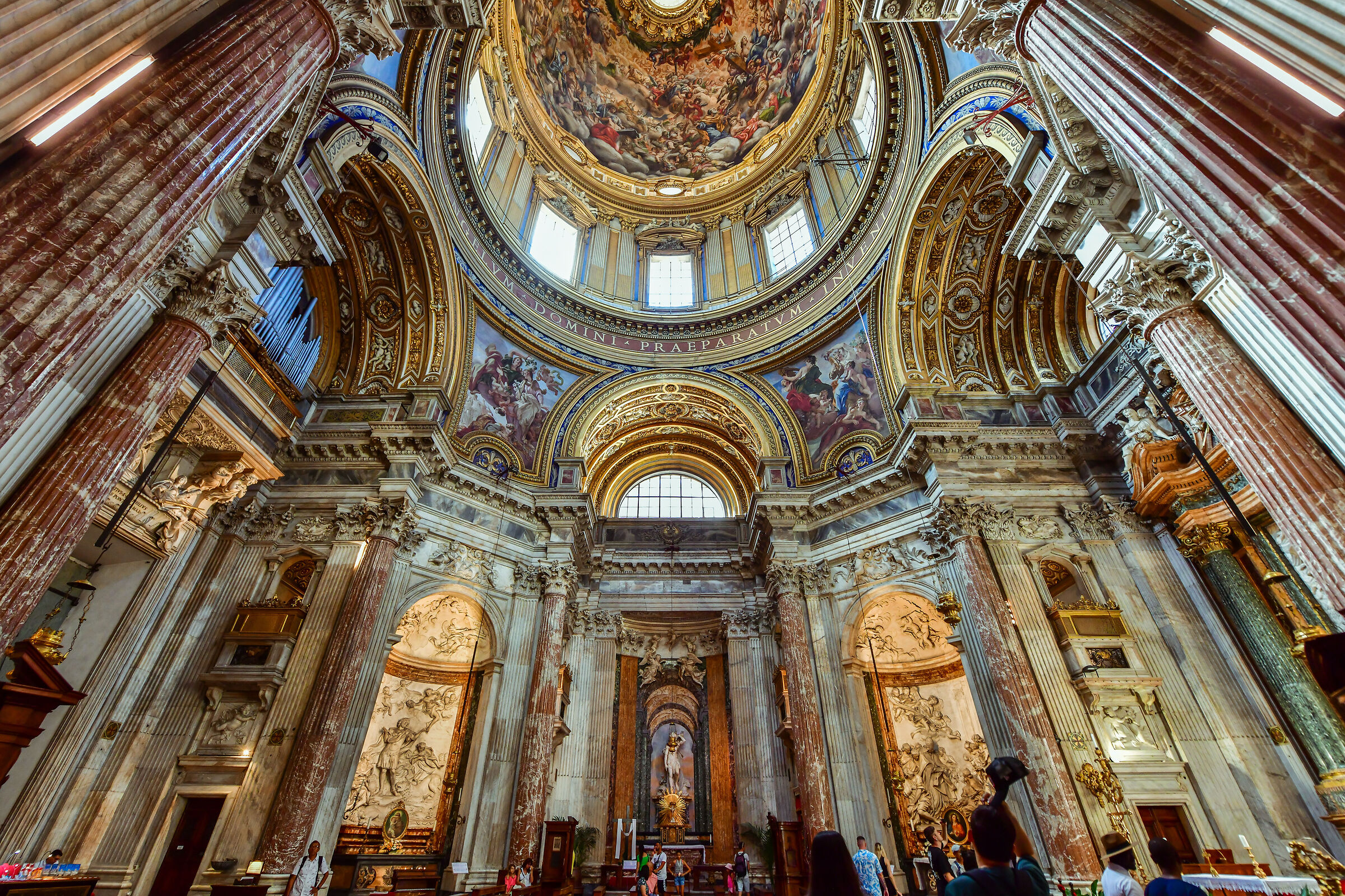 Rome-Interior S.Agnese