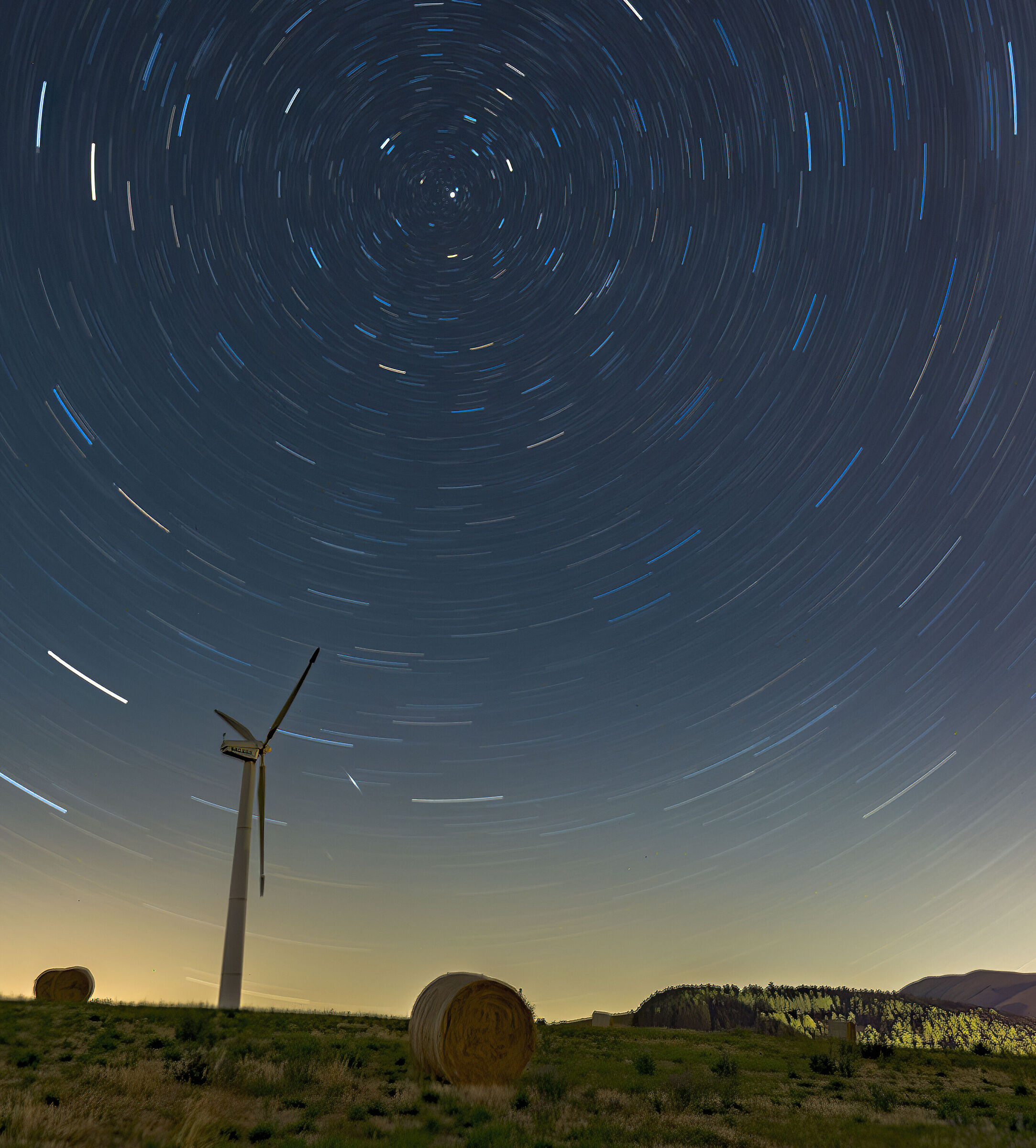 STARTRAIL