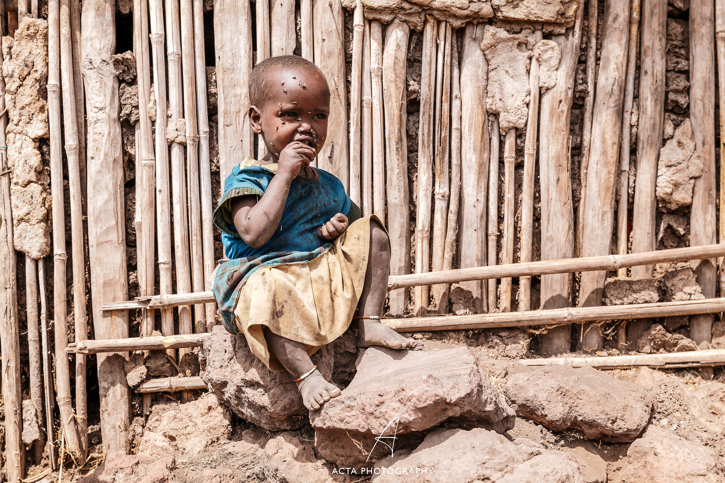 The little girl of the Masai village of Ngorongoro