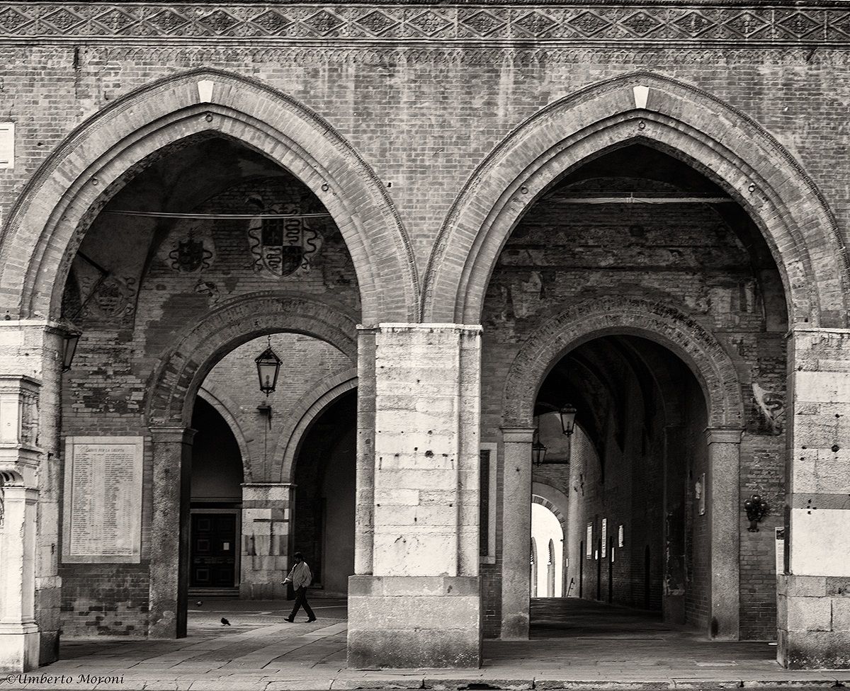 Simile ma non uguale