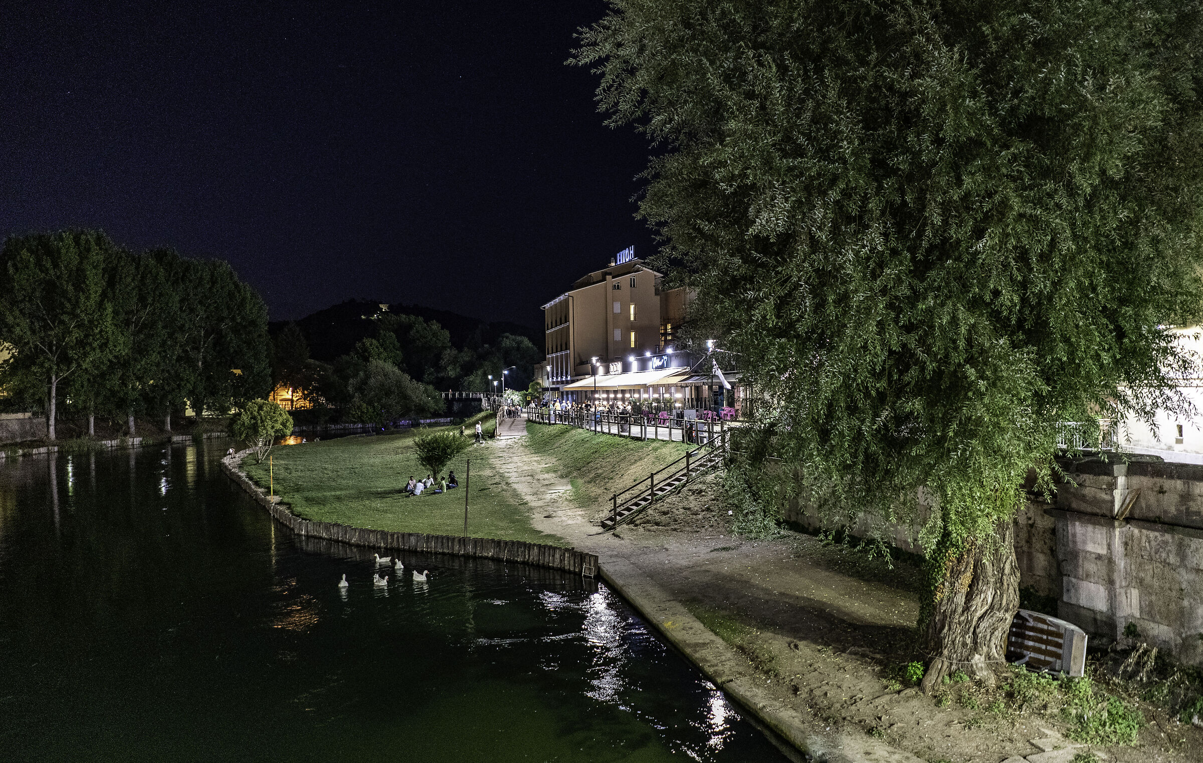 August evening by the river