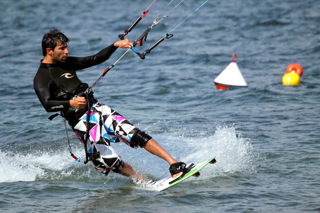 kitesurfing