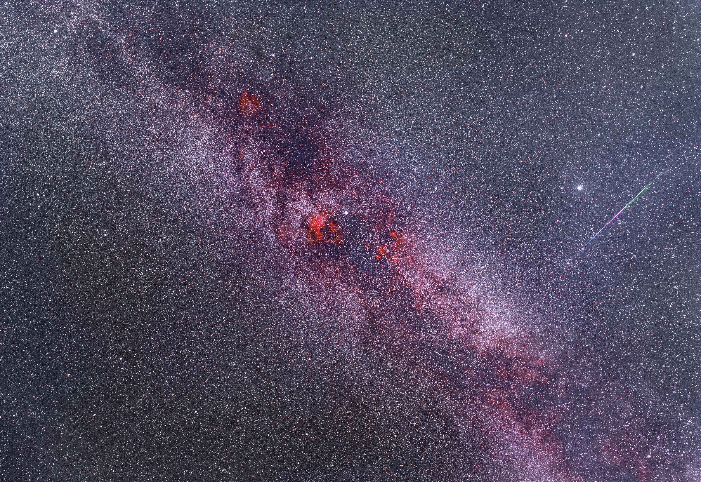 A Perseis between the Milky Way