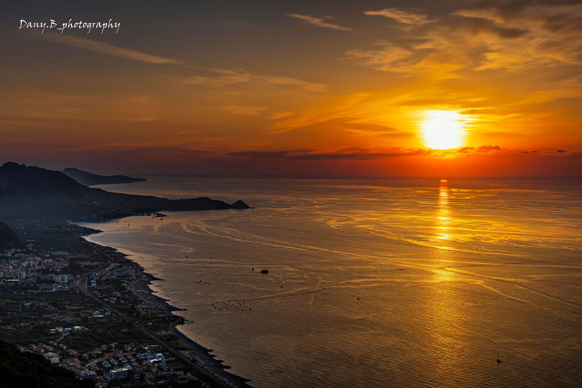 Sunset from the guardhouse of piraino (Messina)