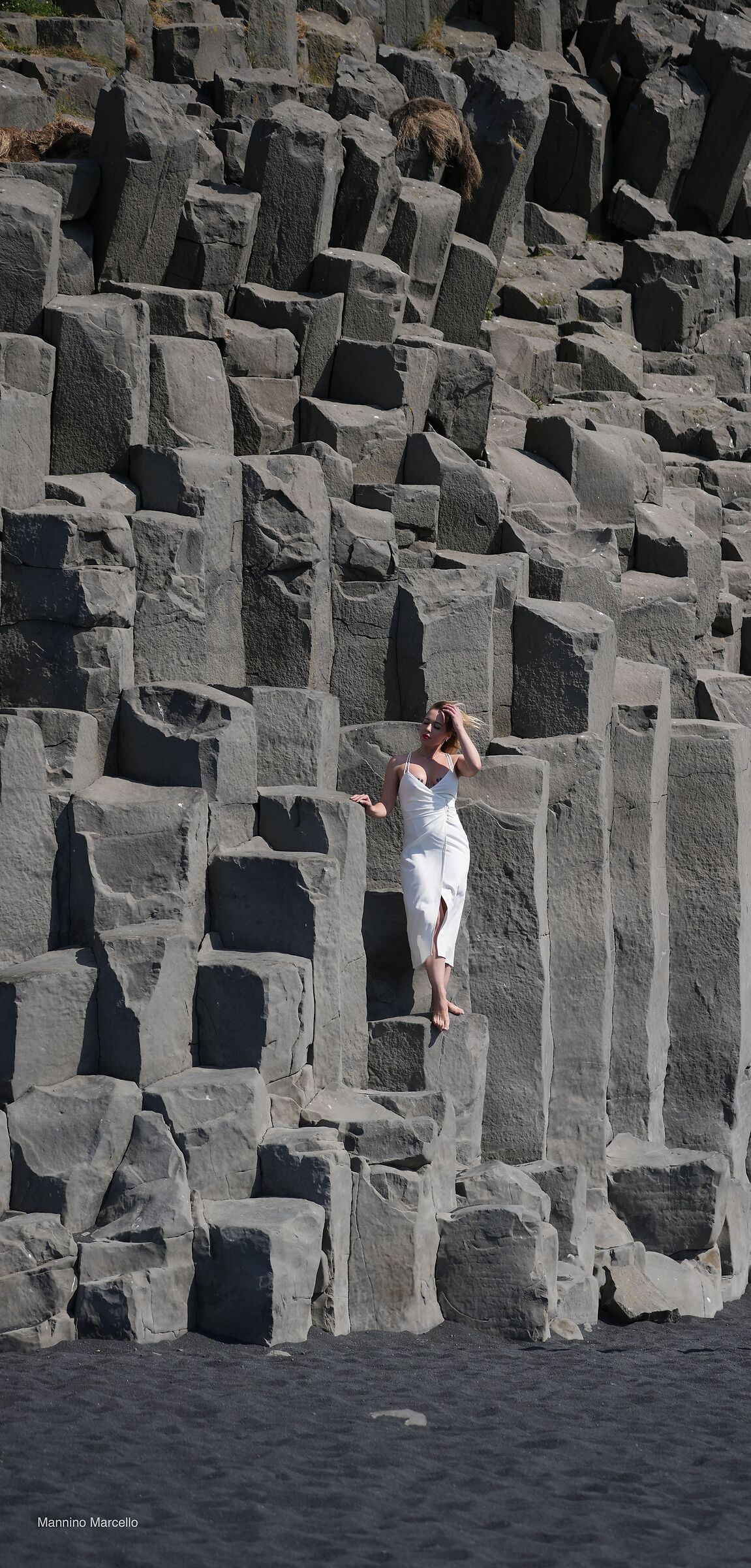 Reynisfjara e le colonne di basalto
