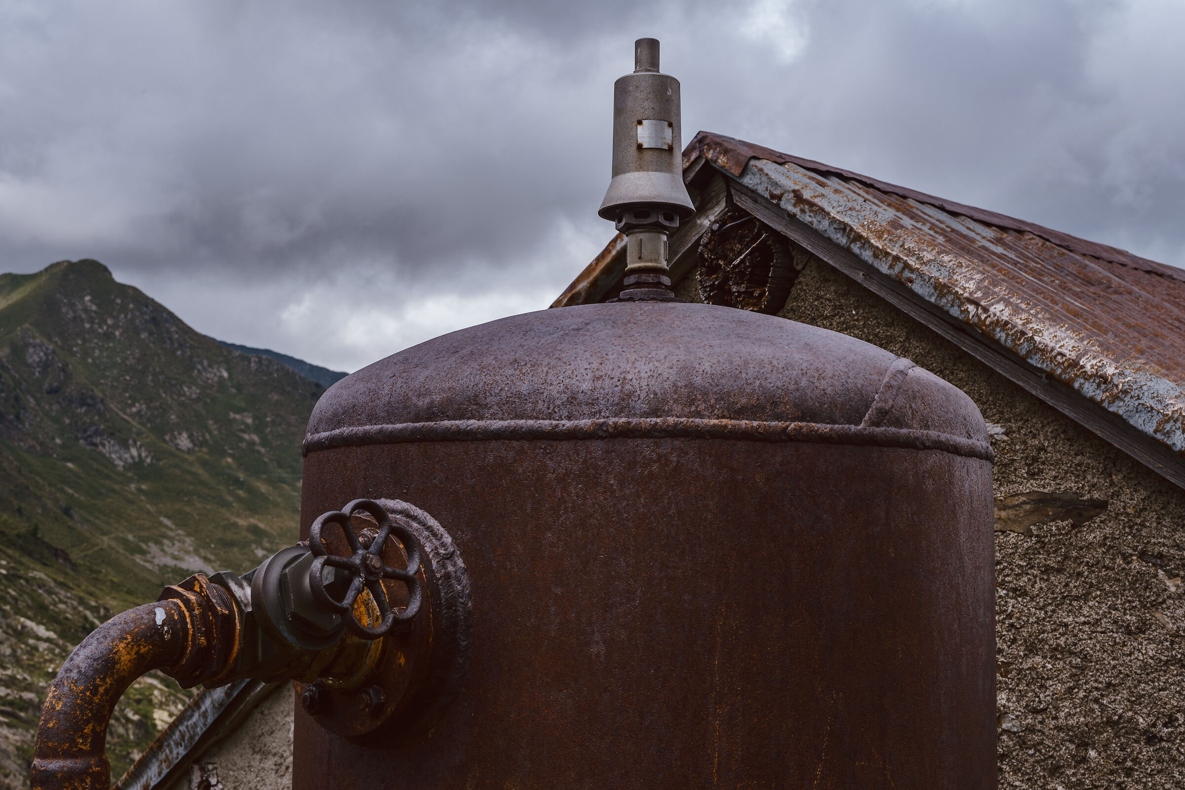 The overpressure valve