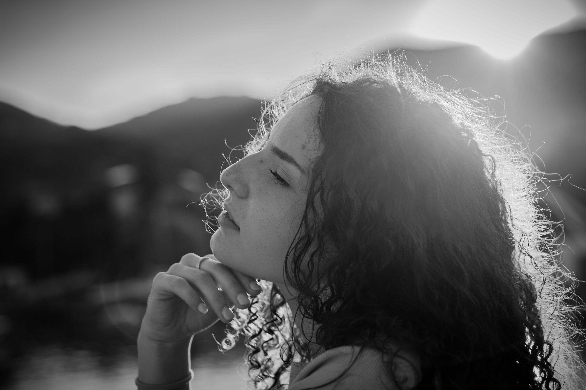 Shining B&W