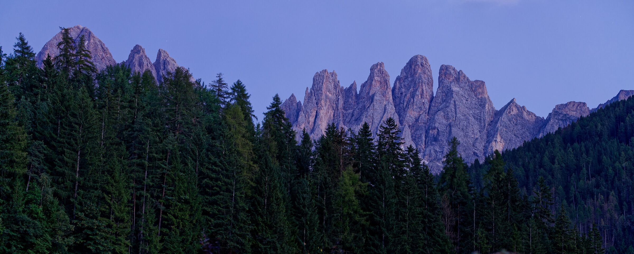 Blue hour on the Odle