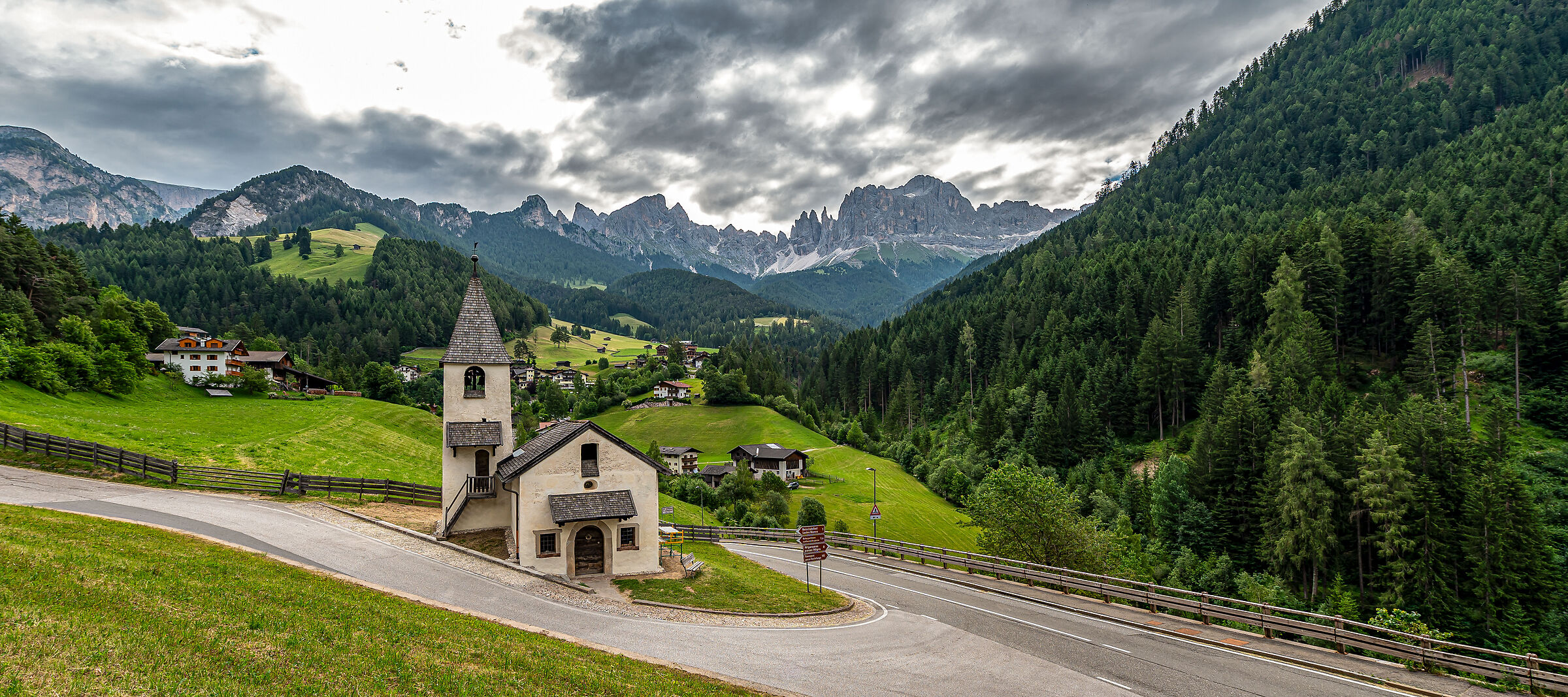 Saint Cyprian - Tires
