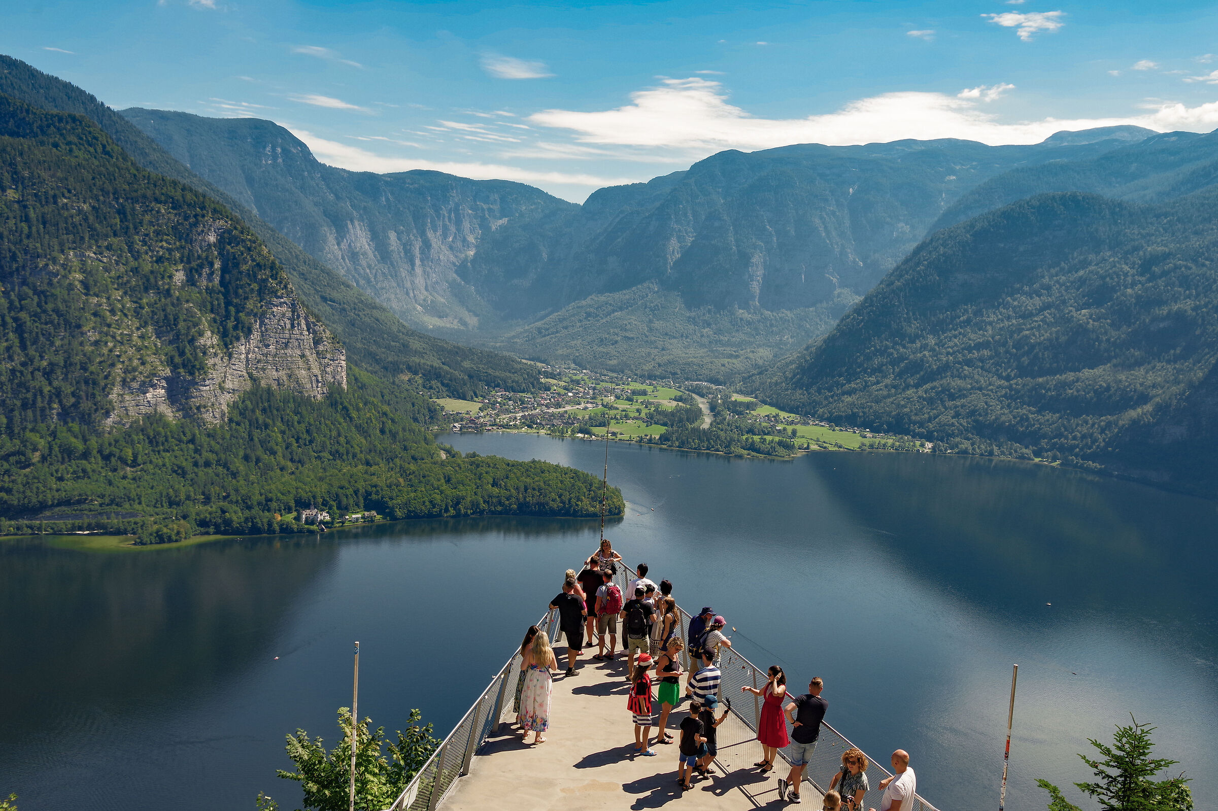 Hallstat -sopra con la funicolare