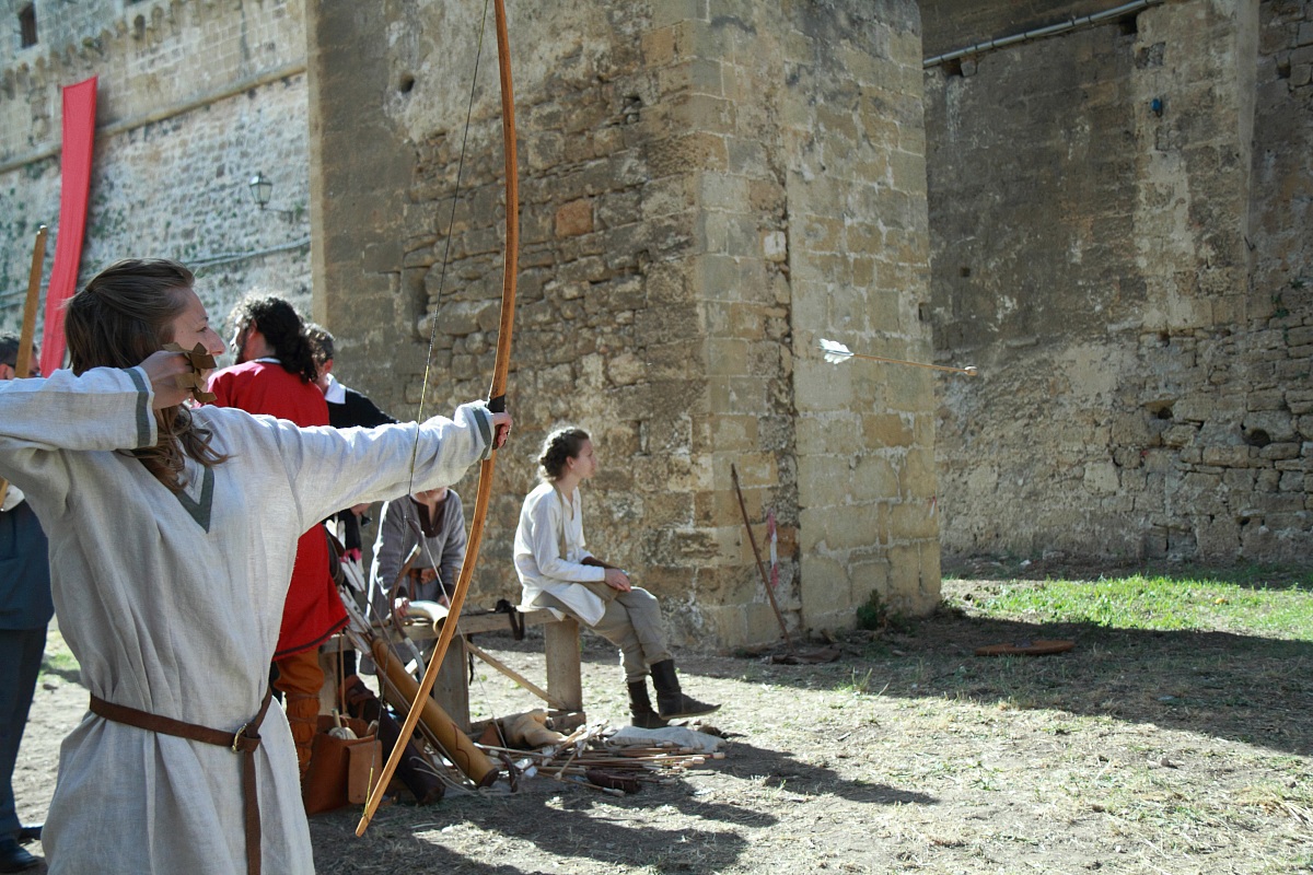 Archer in the Swabian Castle - Brindisi