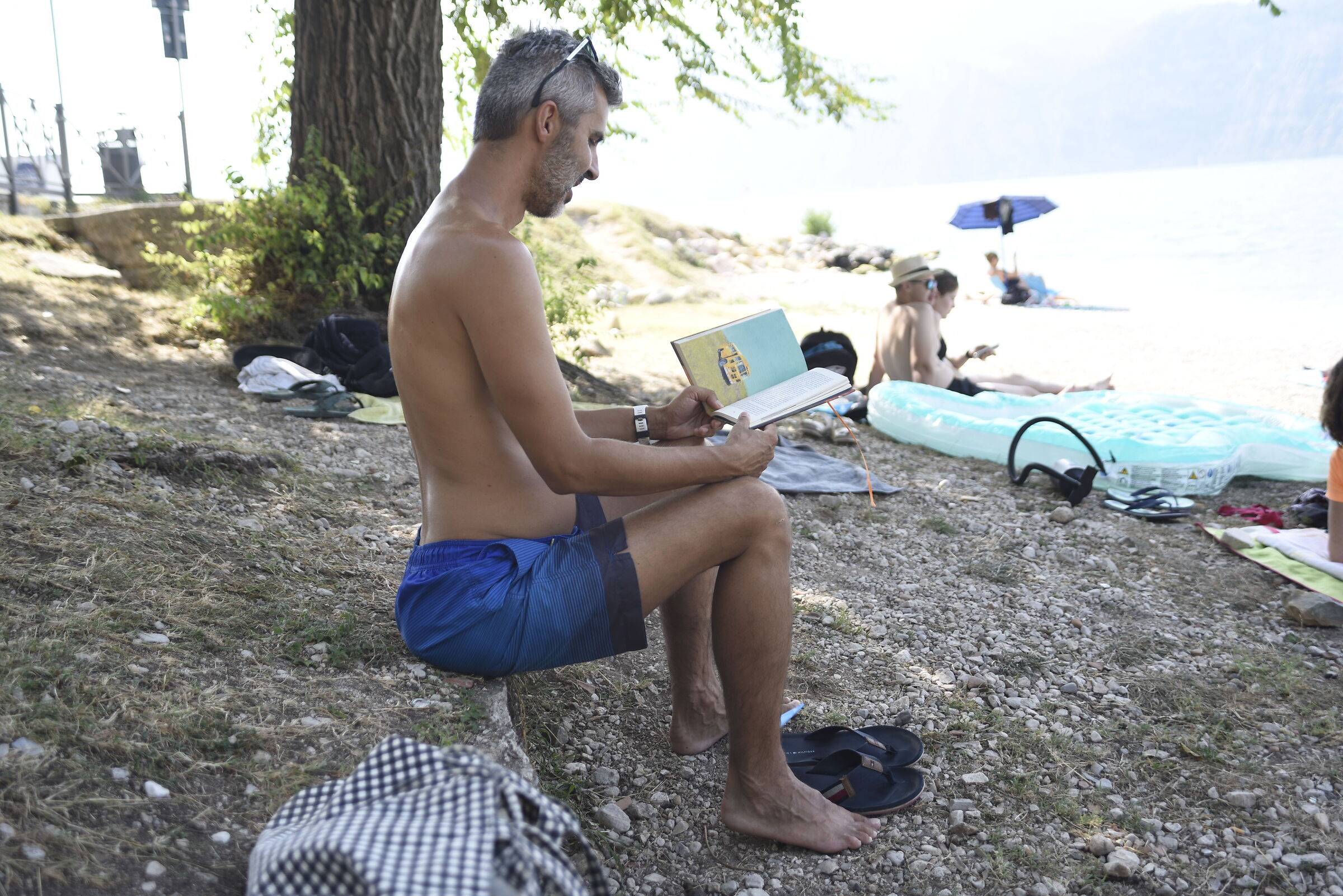 Malcesine spiaggetta e centro paese