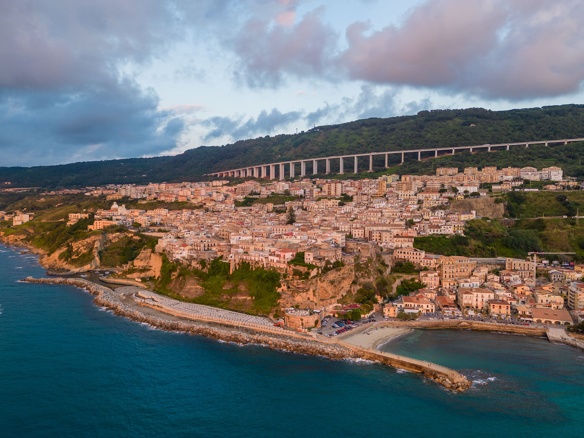 Pizzo Calabro al Tramonto