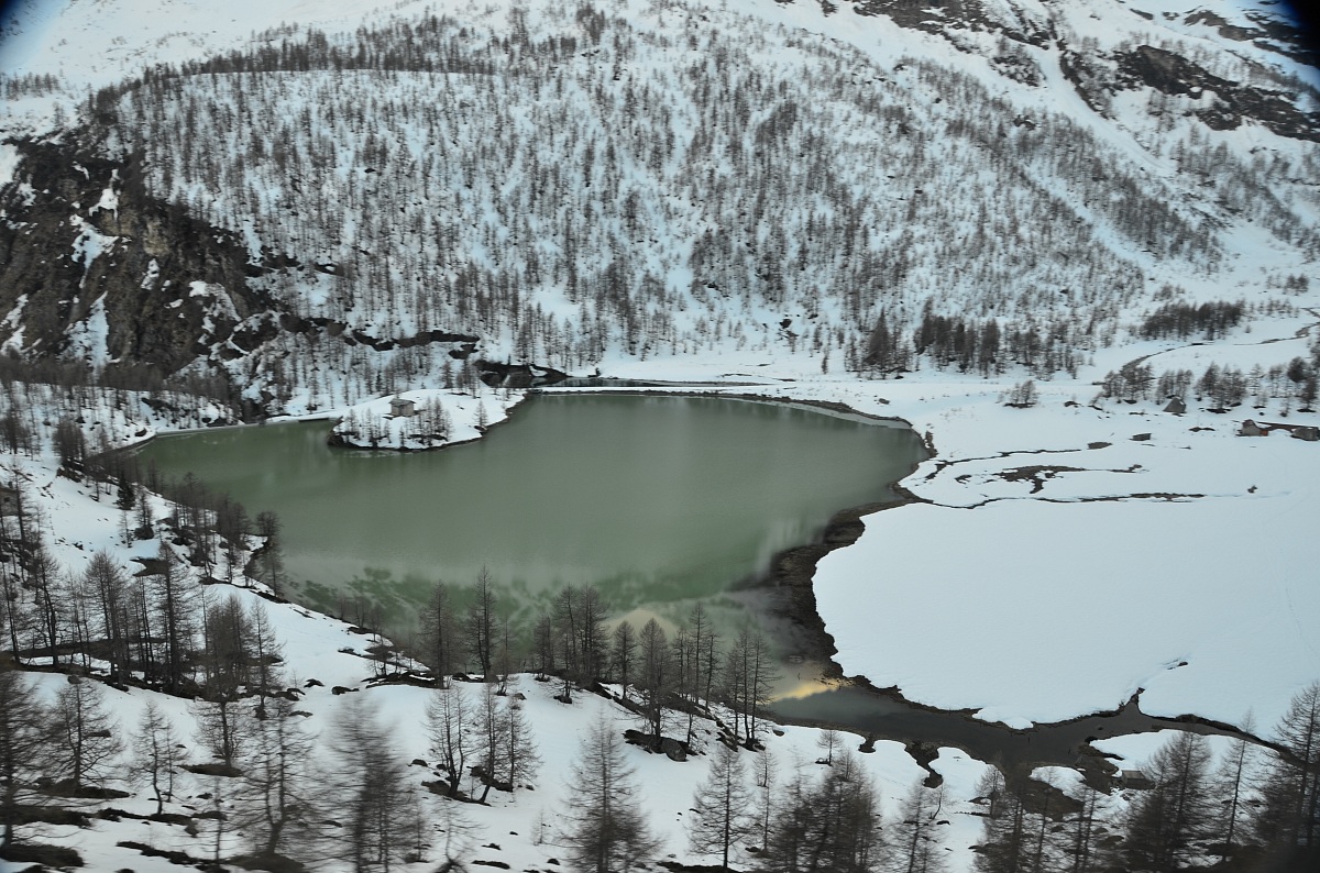 mountain lake in the Swiss Alps