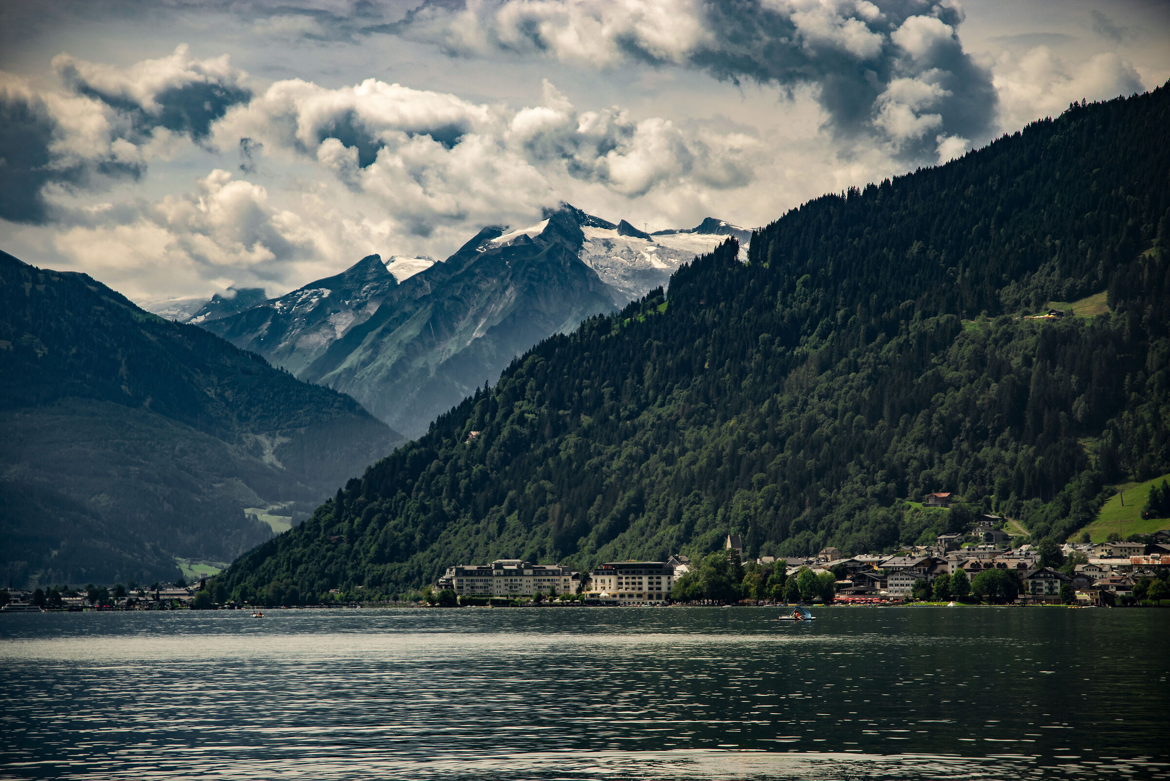 Zell am See con il suo ghiacciaio