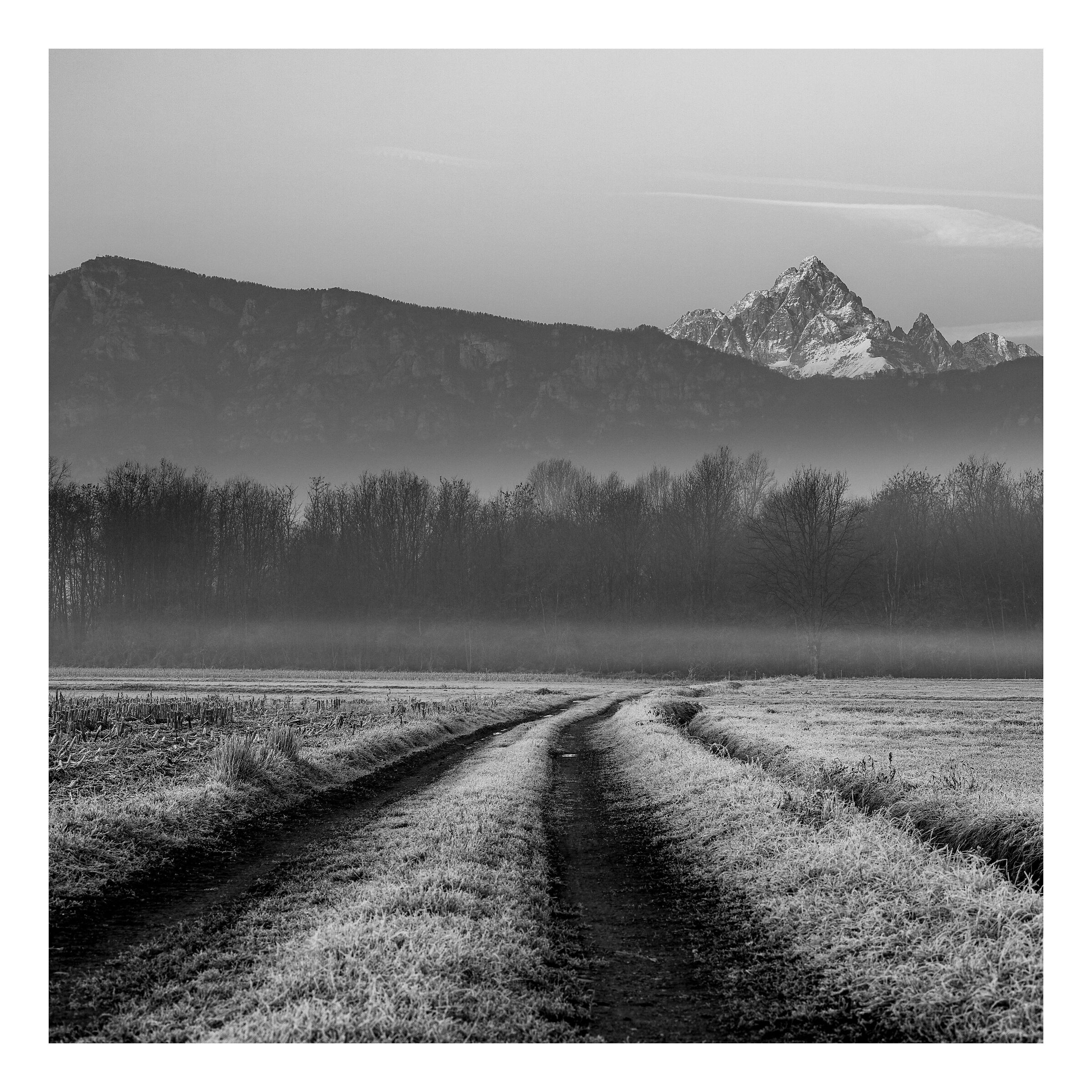 Monviso seen from the Saluzzo plain.