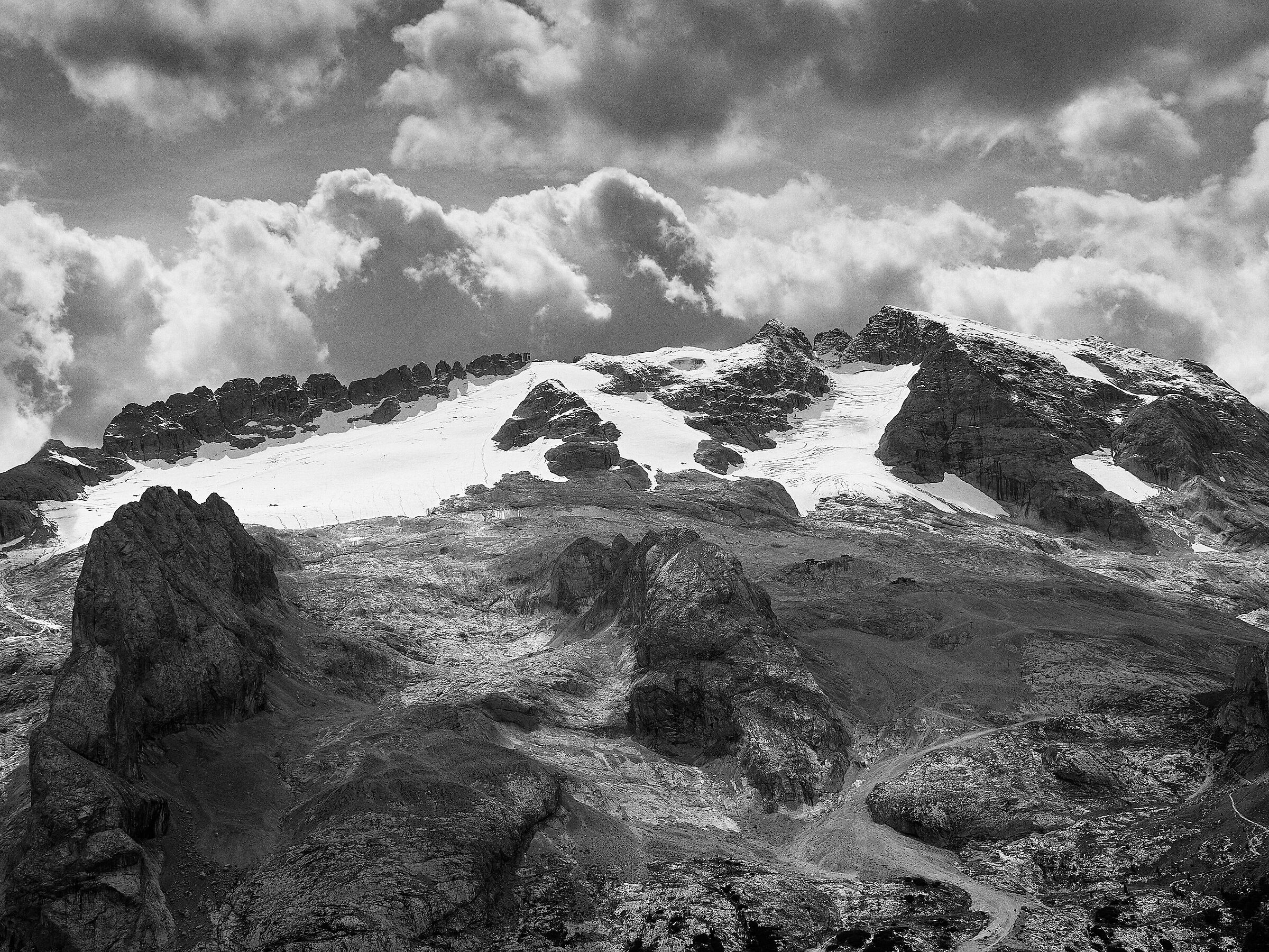 Marmolada B/W