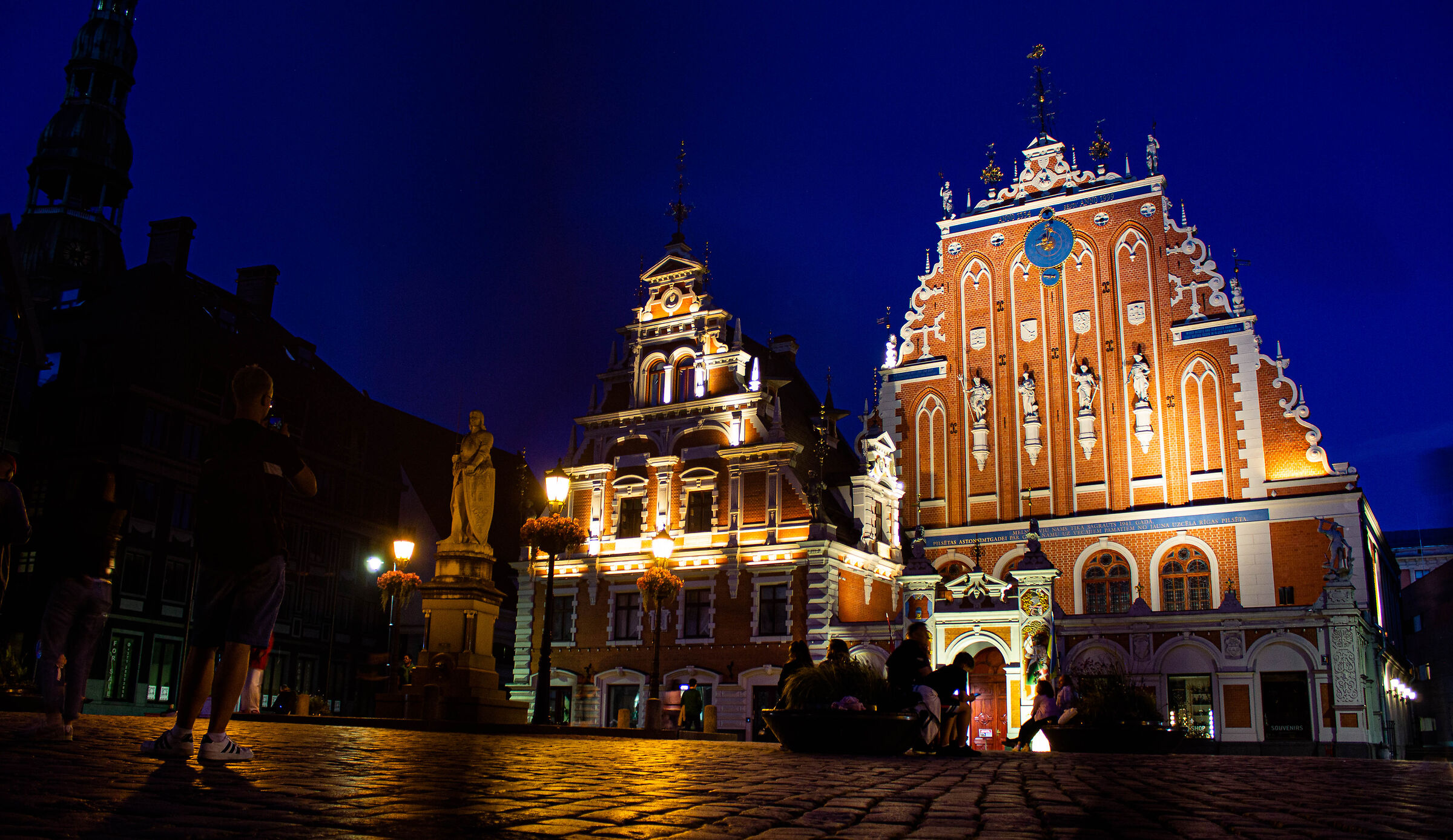 Riga by night, July 2023