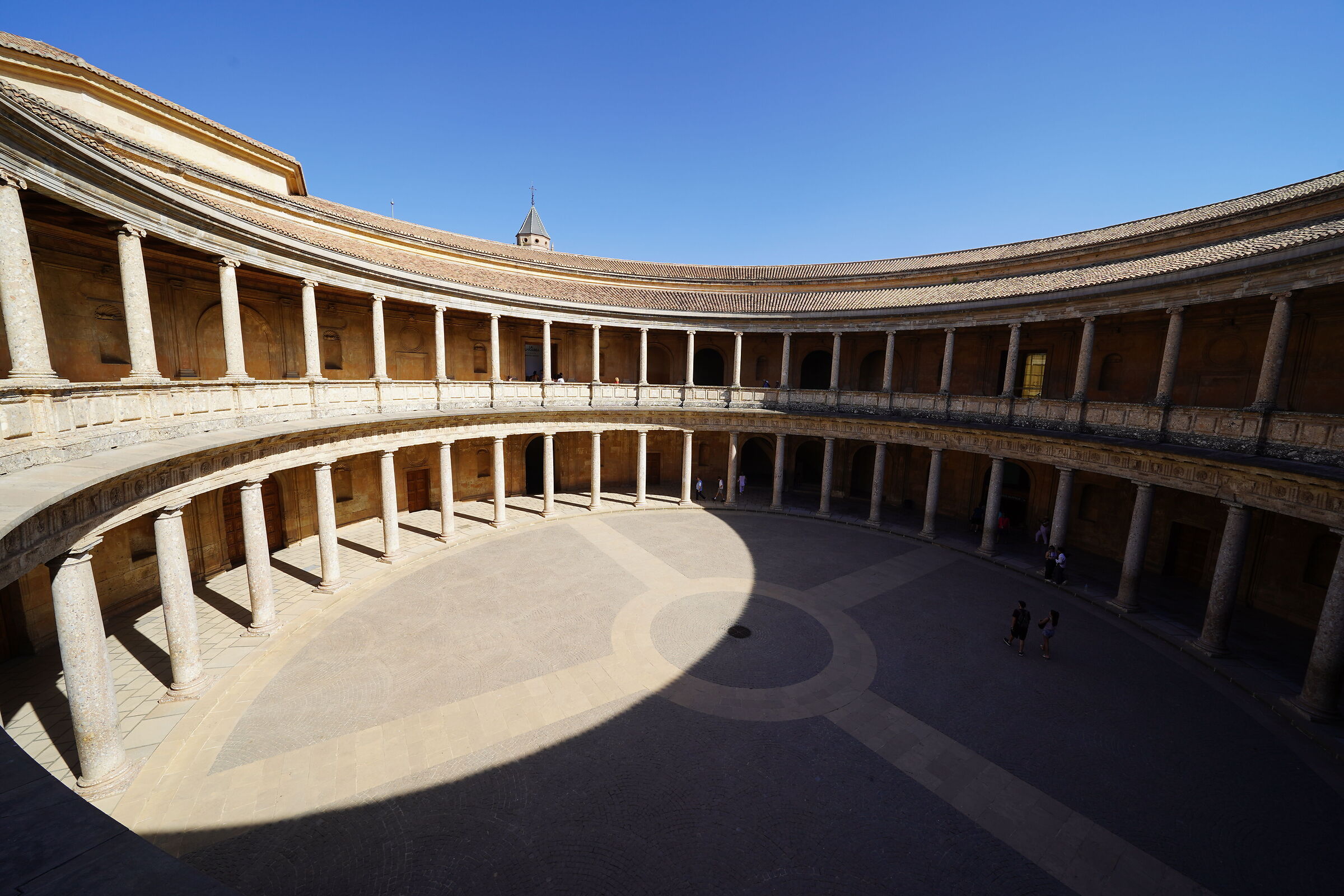 Alahambra di Granada:il tesoro d'Andalusia