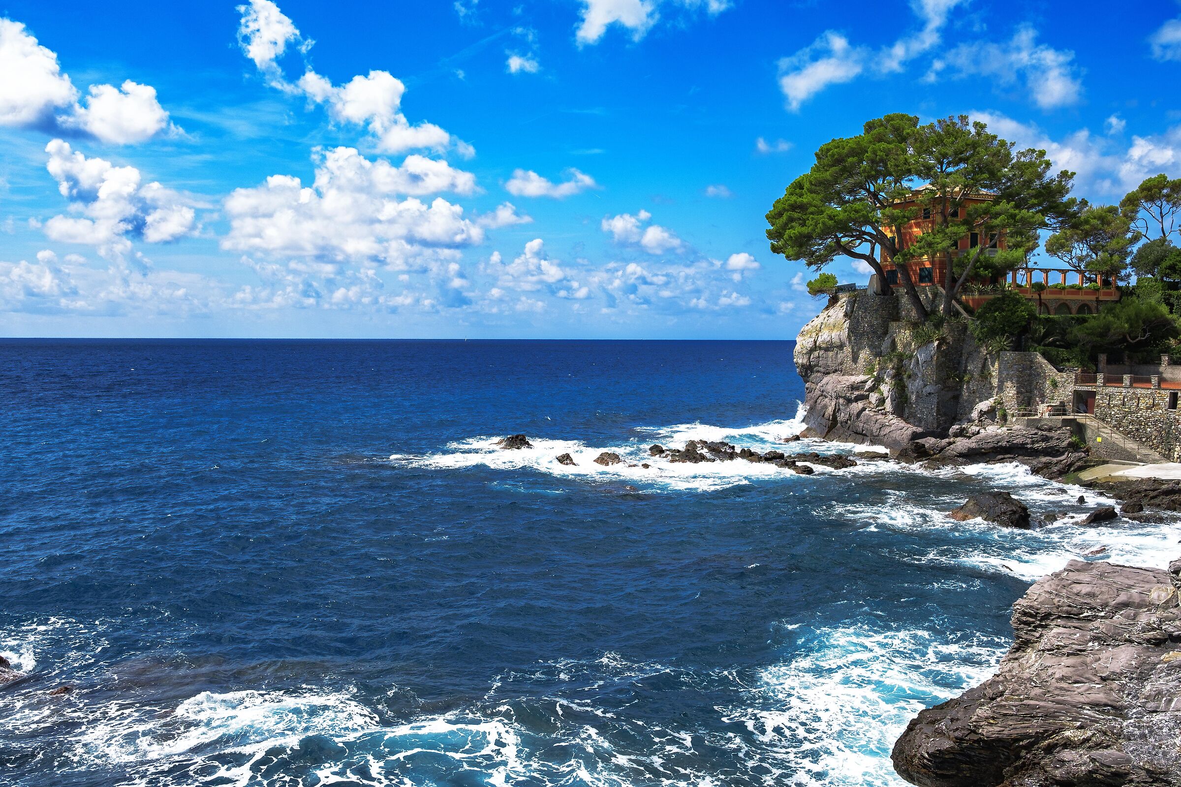 The sea is the voice of my heart