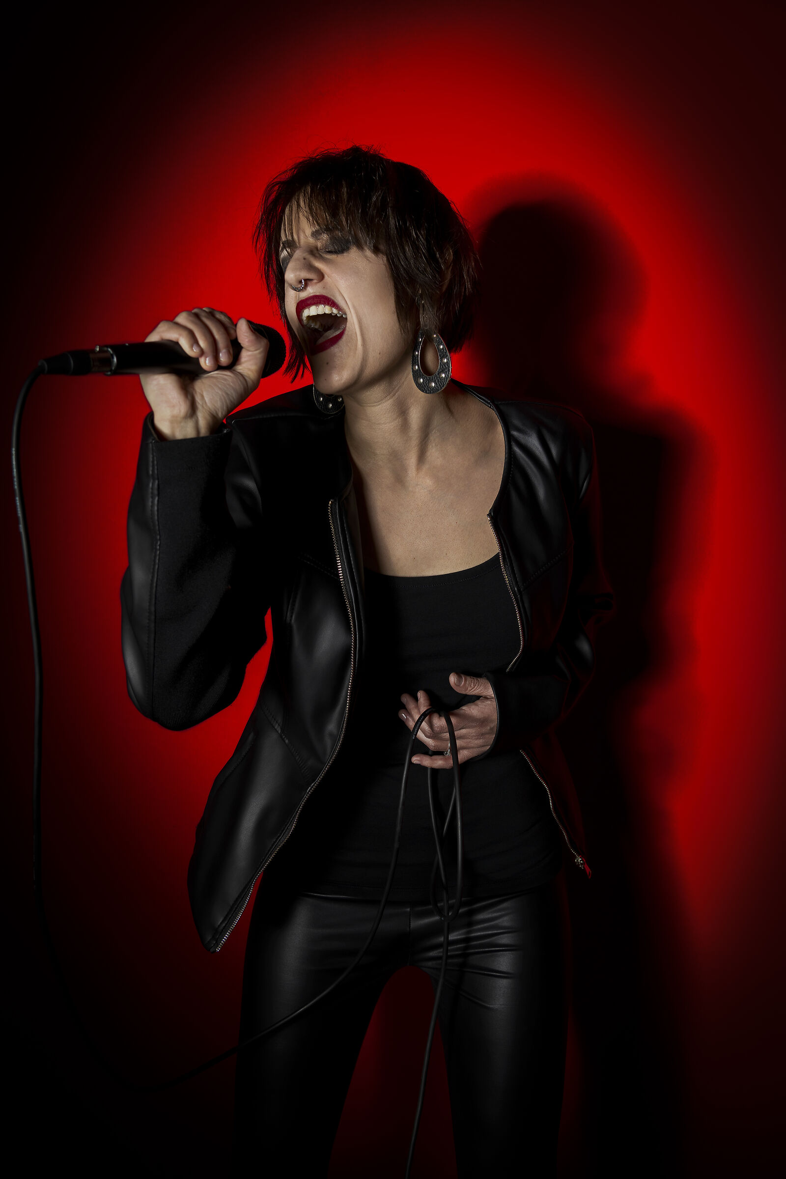 Silvia the frontgirl