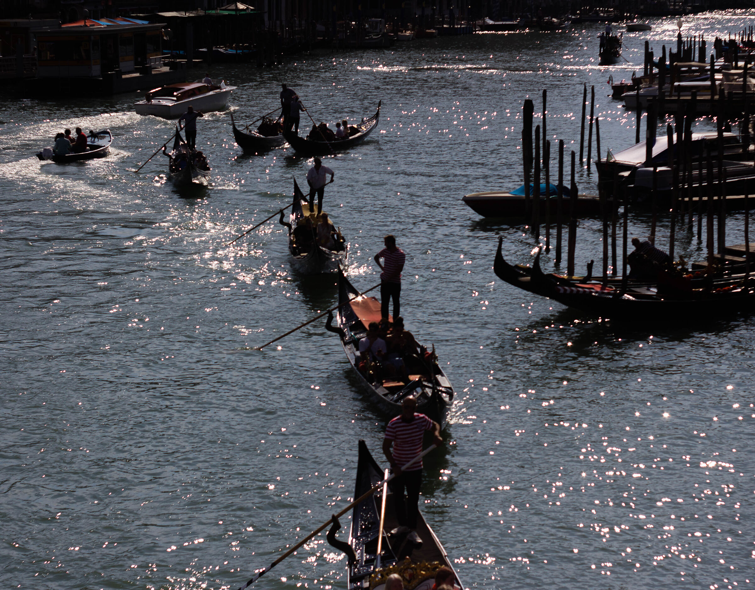 Traffico nel canale