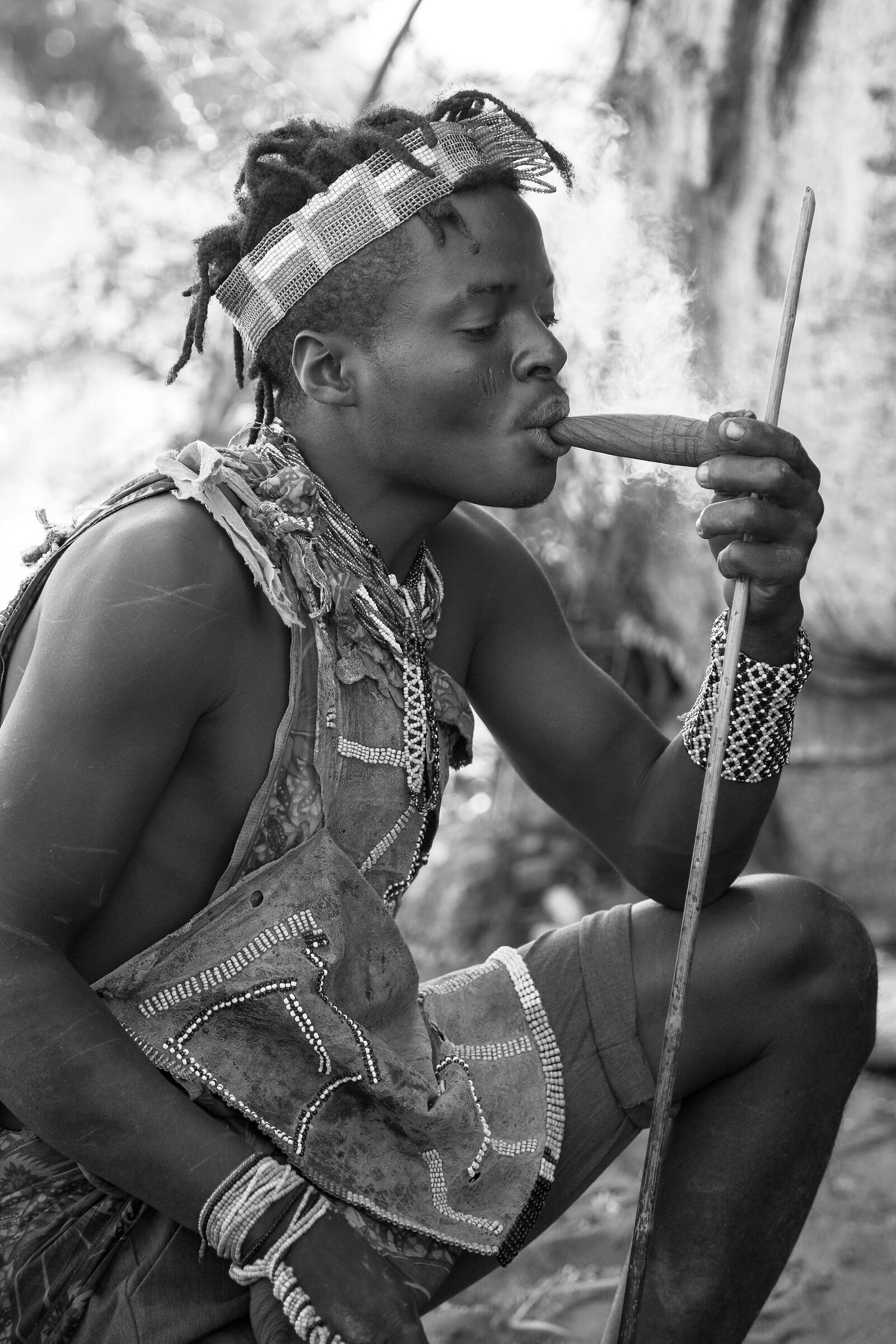 Hadzabe smokes B/W