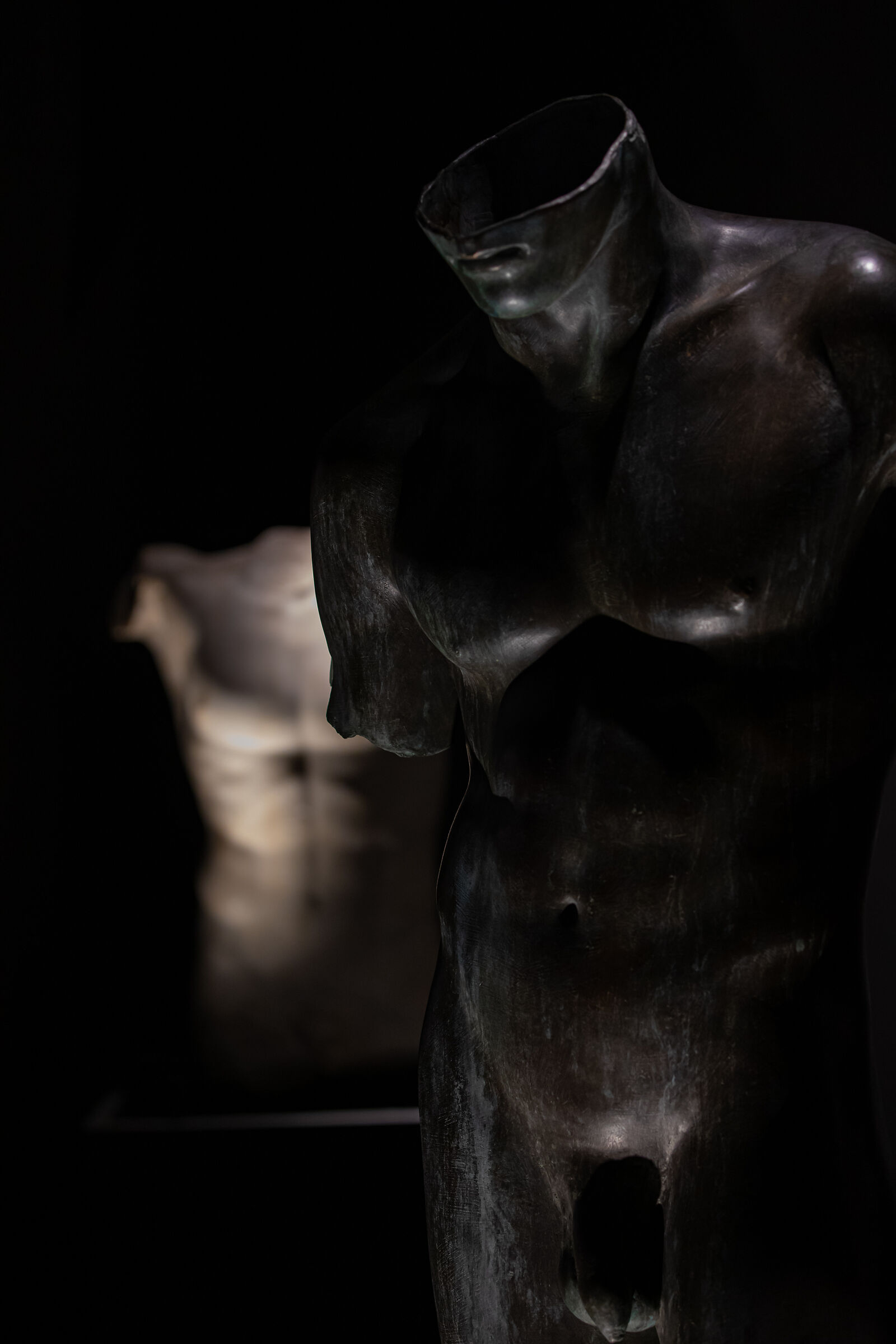 Hand-to-hand, classic beauty.