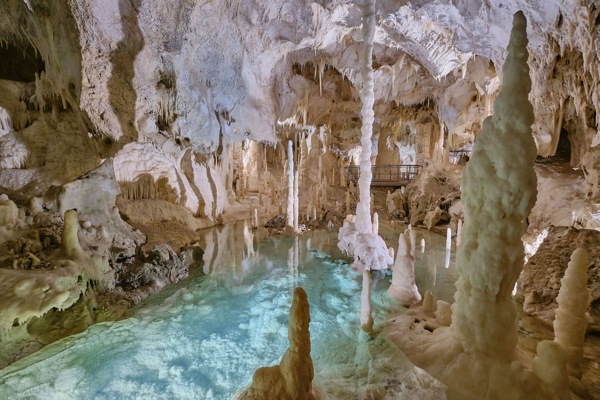 Frasassi Caves