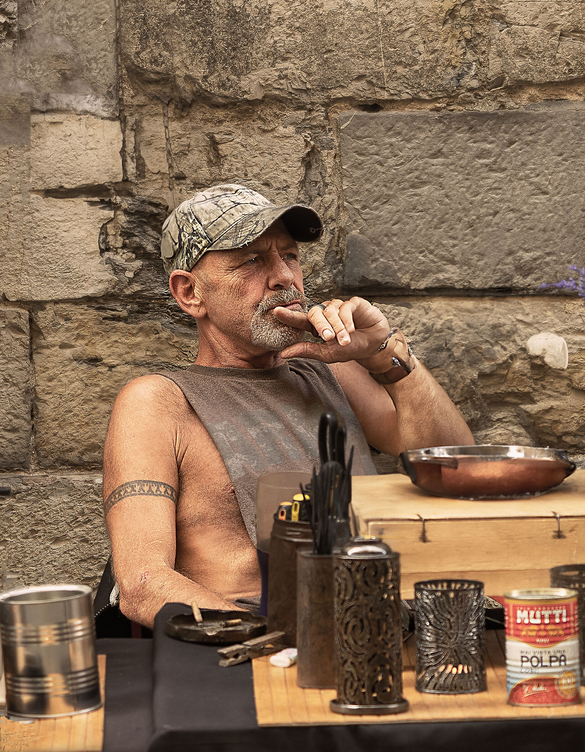 Craftsman - Turn jars into works of art