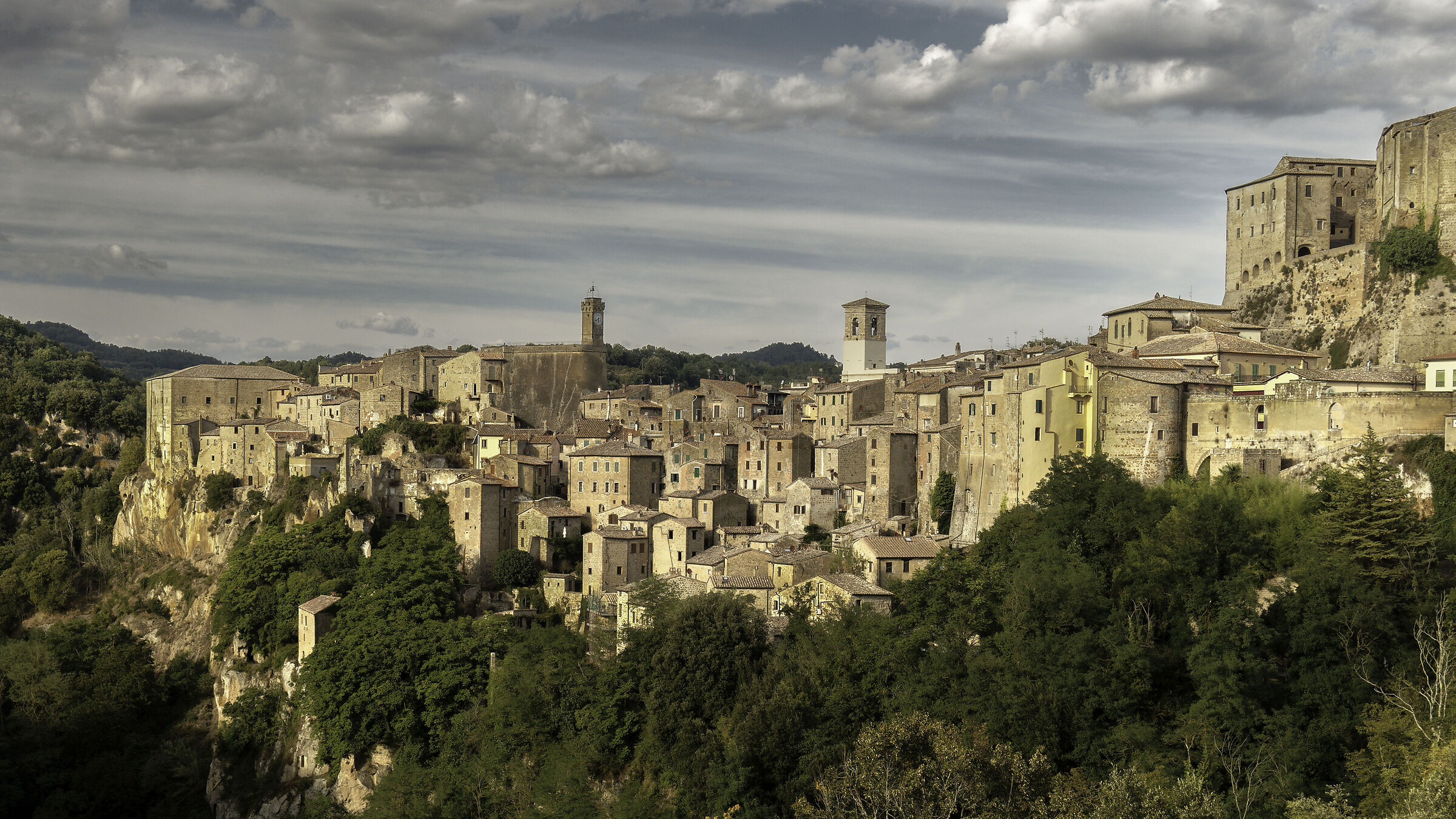 Hotels in Sorano
