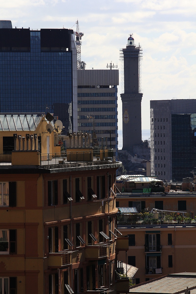 Sampierdarena Lantern