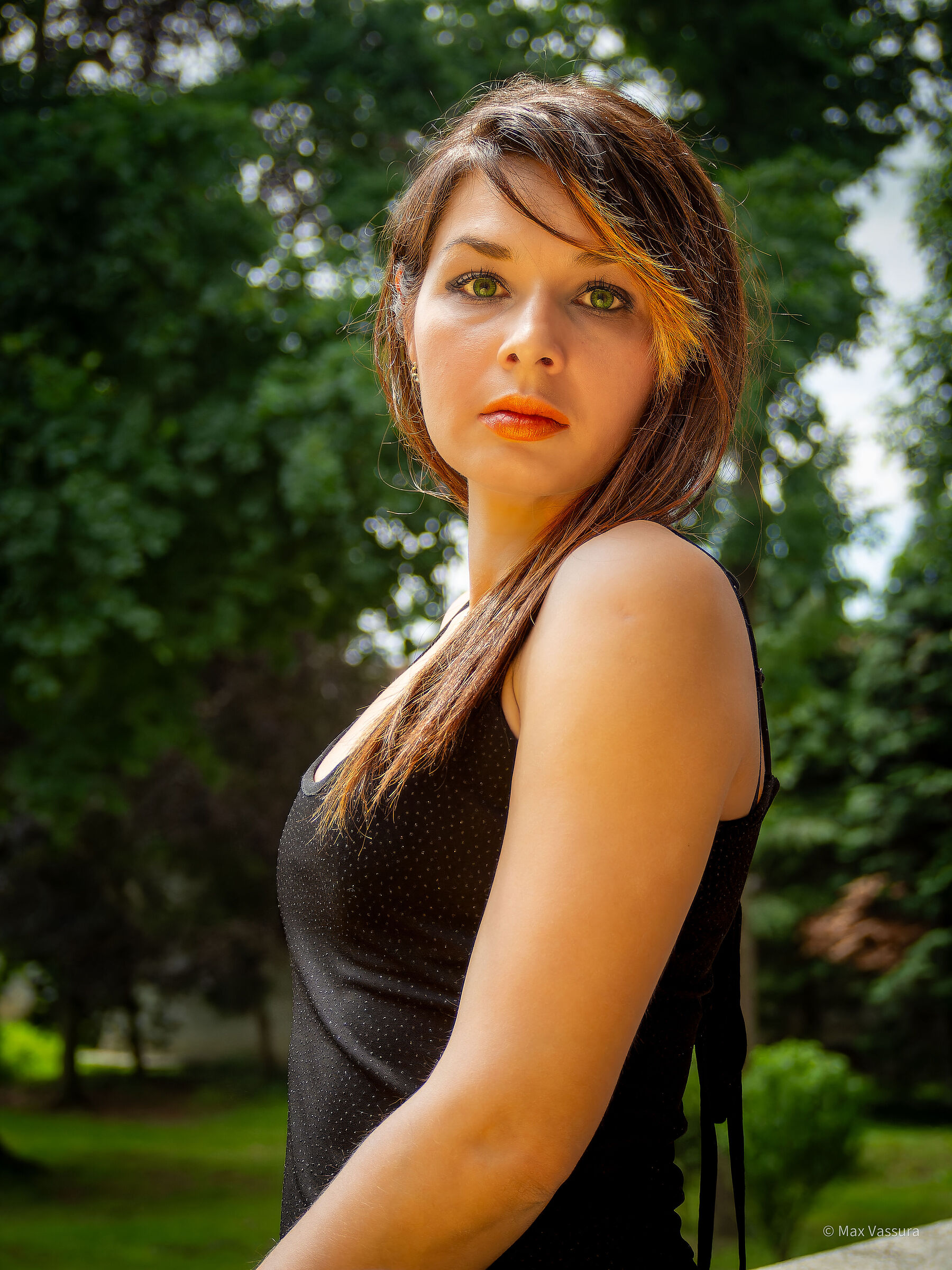 Non è afgana ma lo sguardo mi ha colpito...