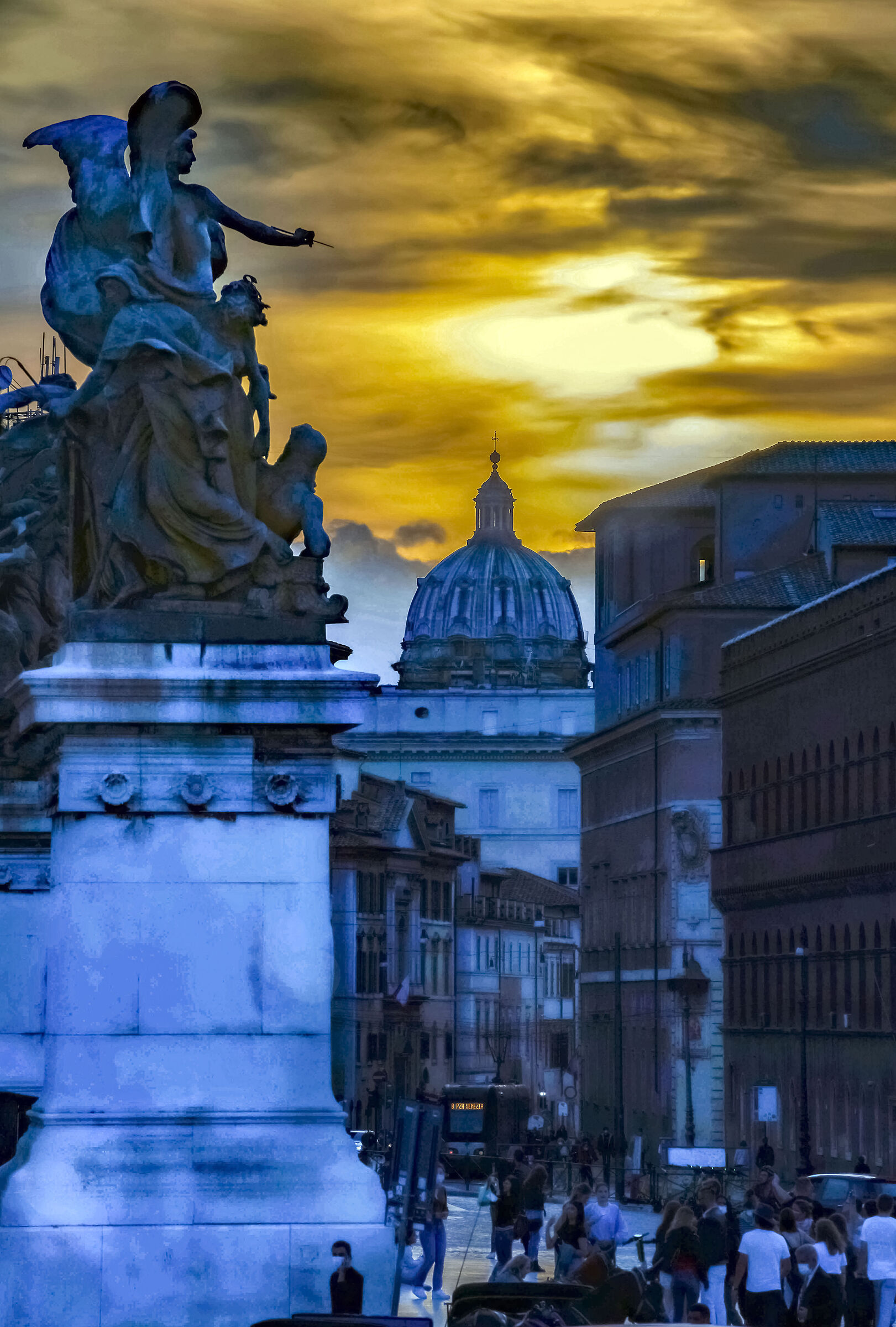 Tramonto a Roma