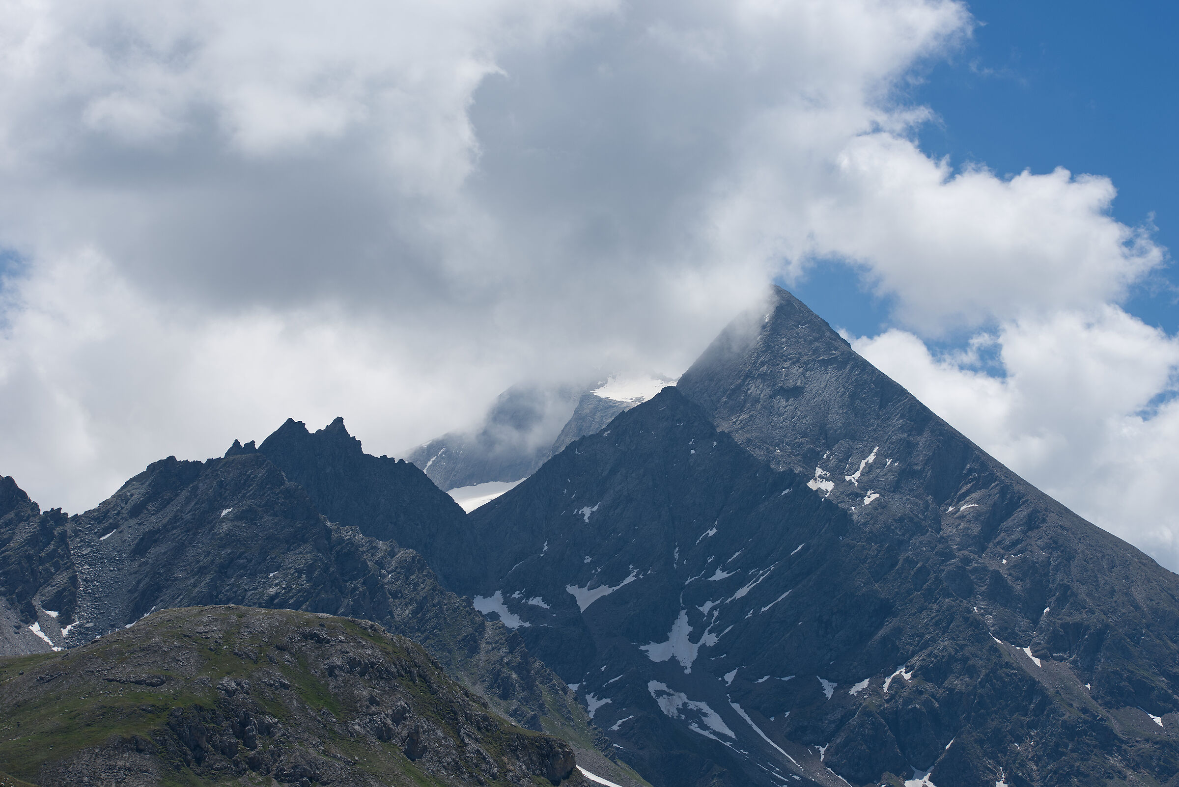 Basodino immersed in the clouds