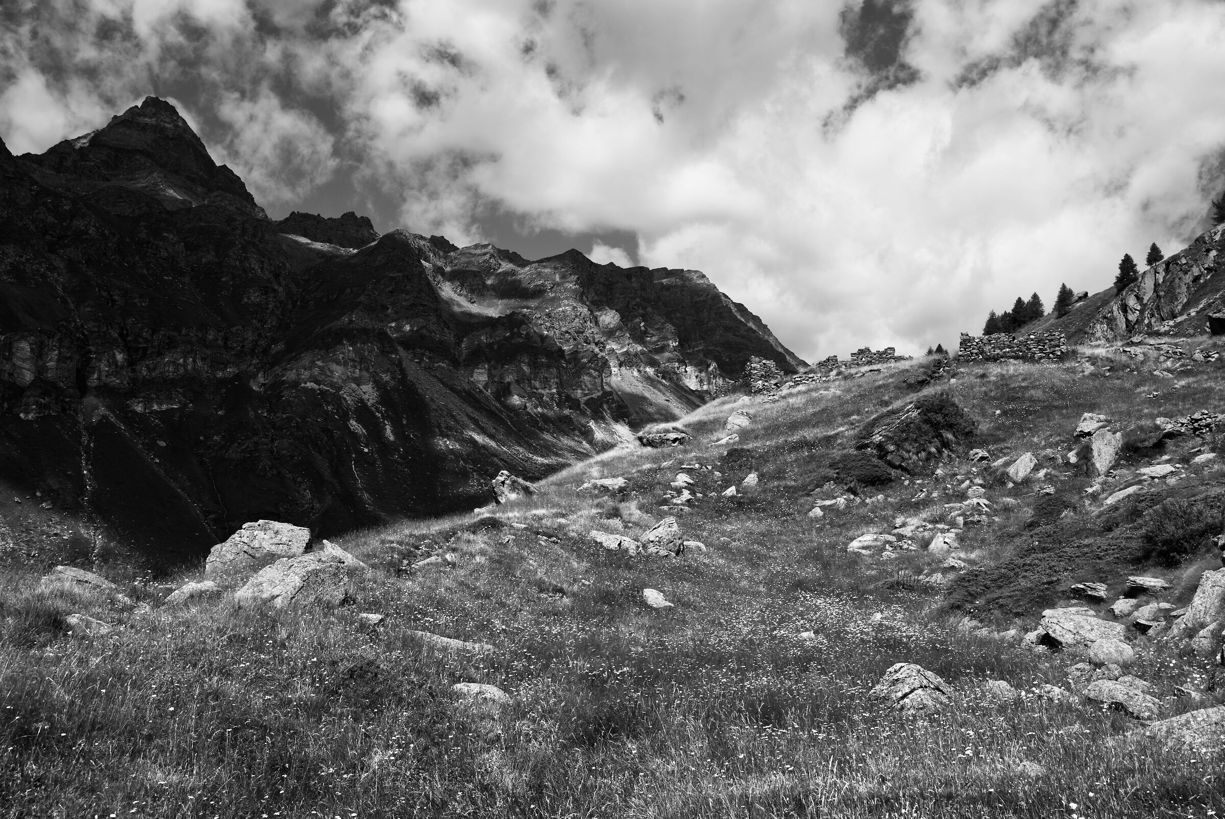 Verso il vallone delle Cime Bianche II