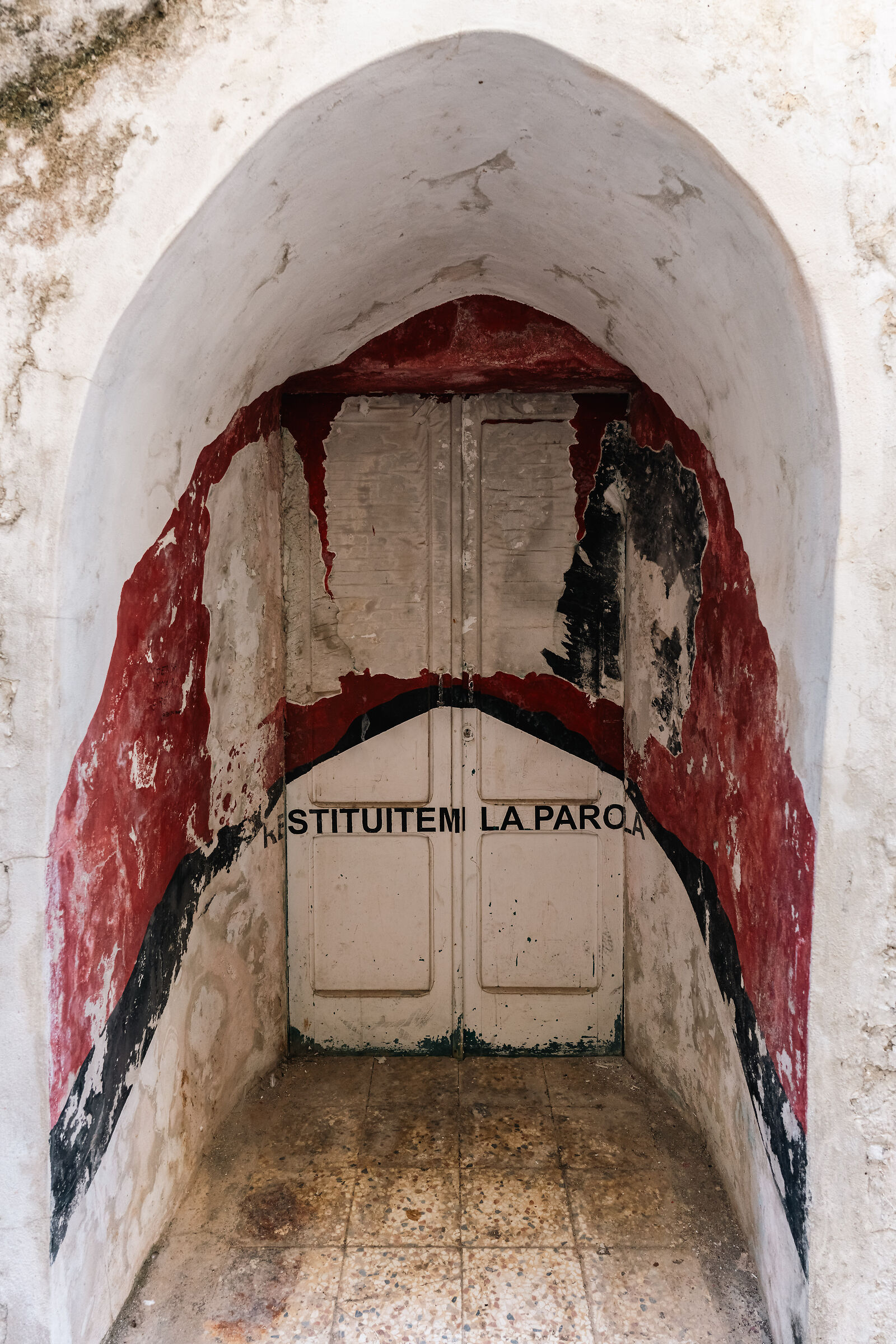 uno dei murales di Diamante