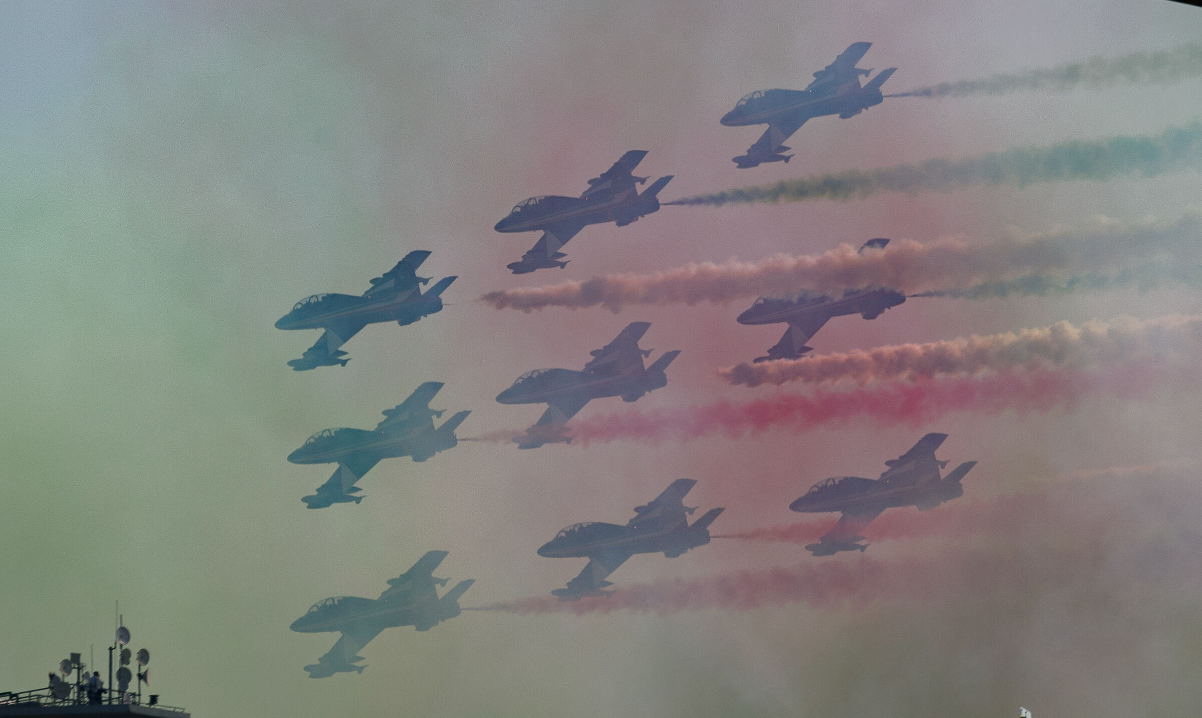 Forando il tricolore