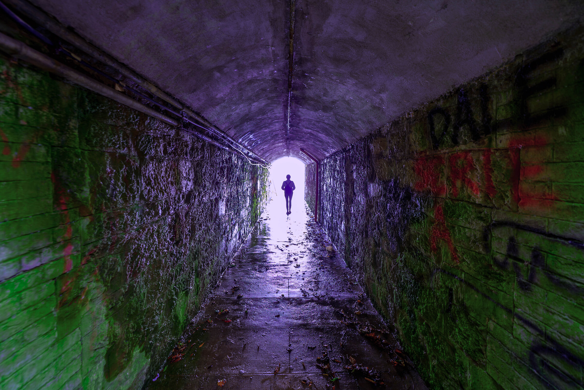 Space-time tunnel ???????