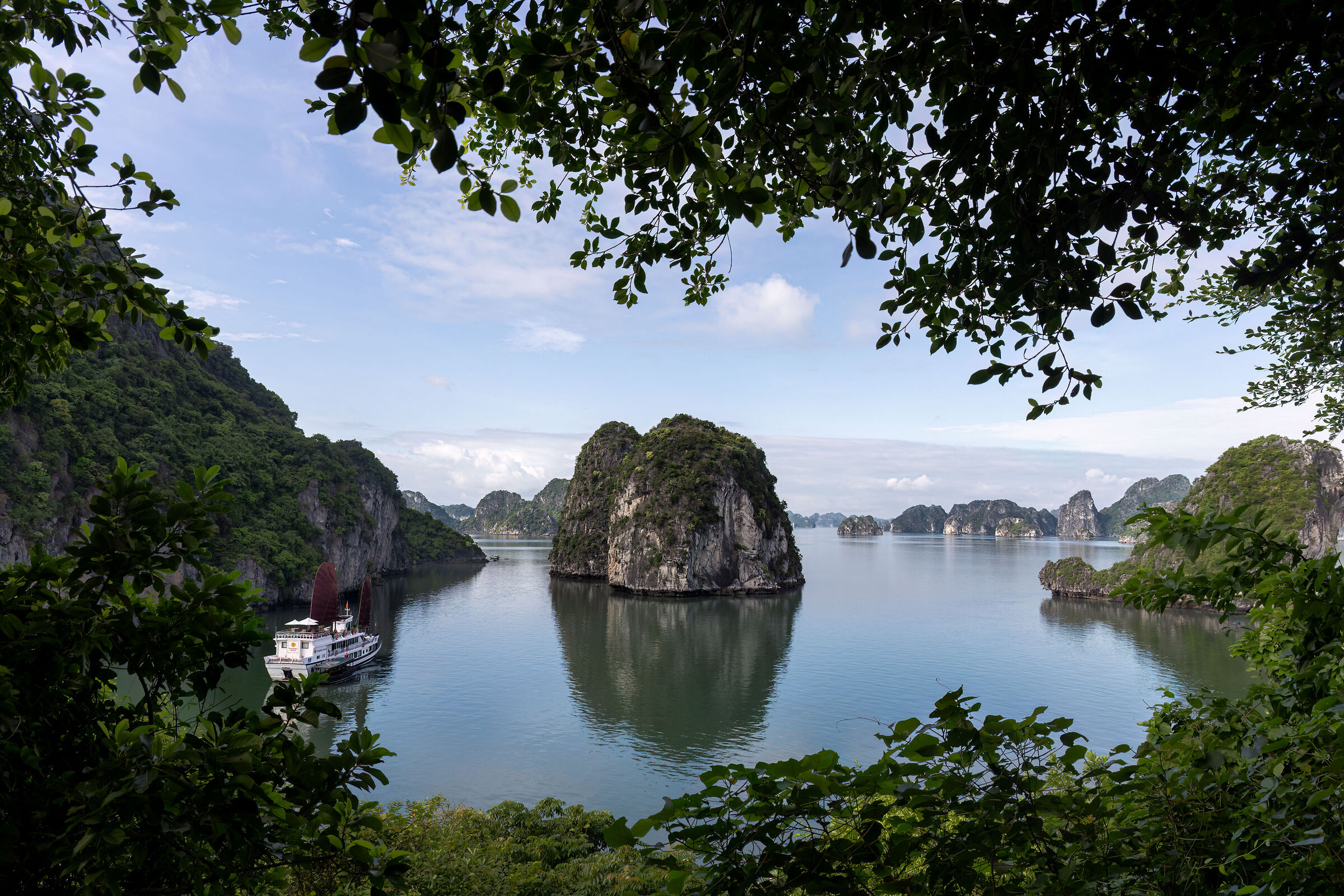 Ha Long Bay
