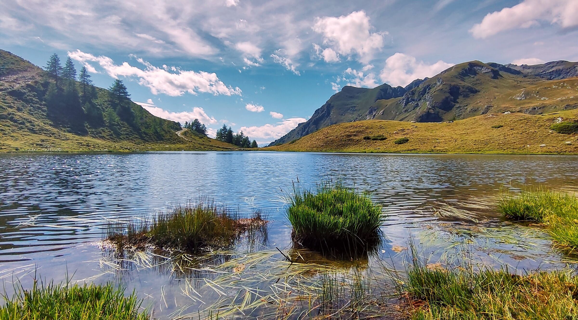 Mountain lake
